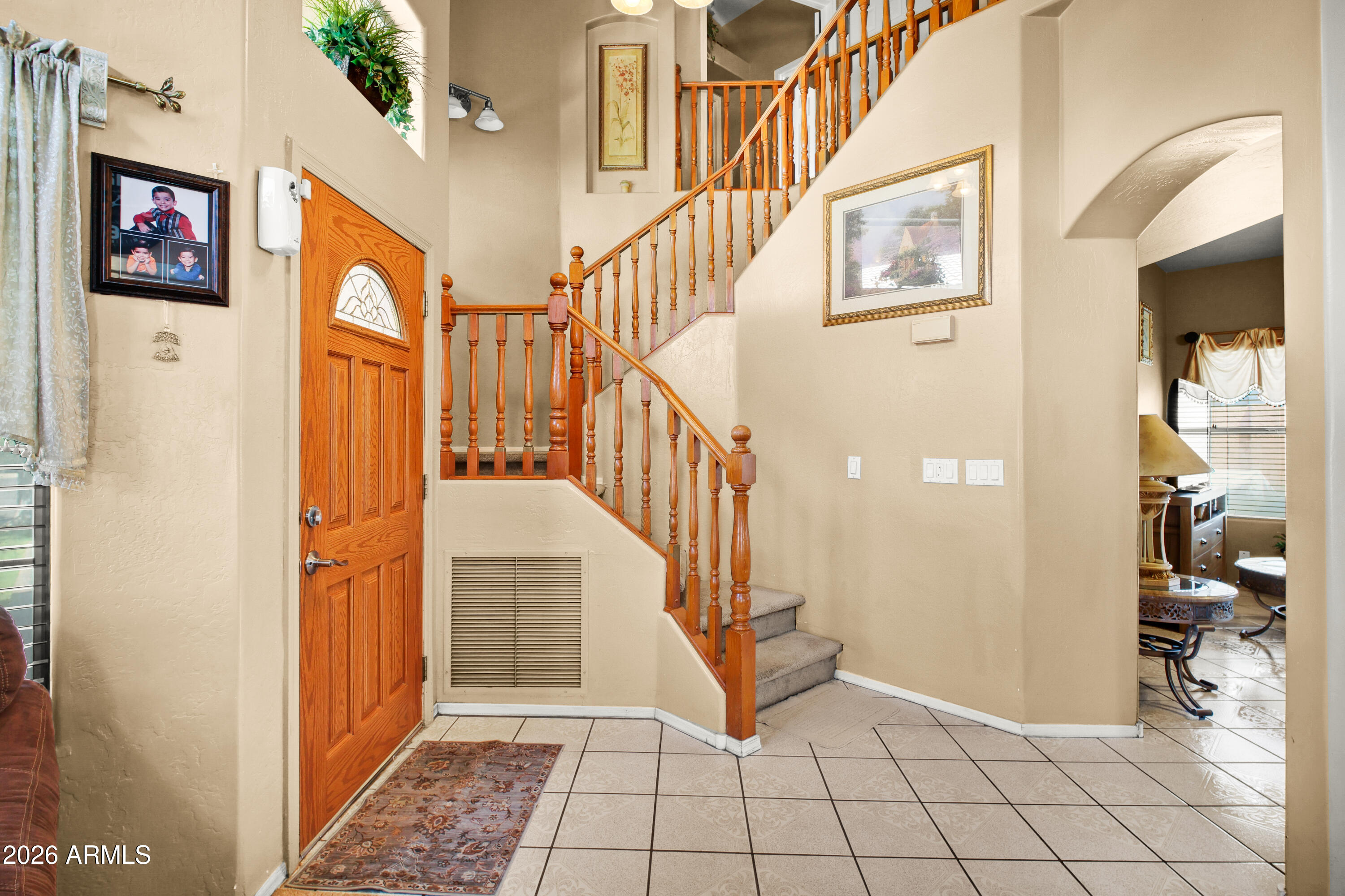111 N Soho Place