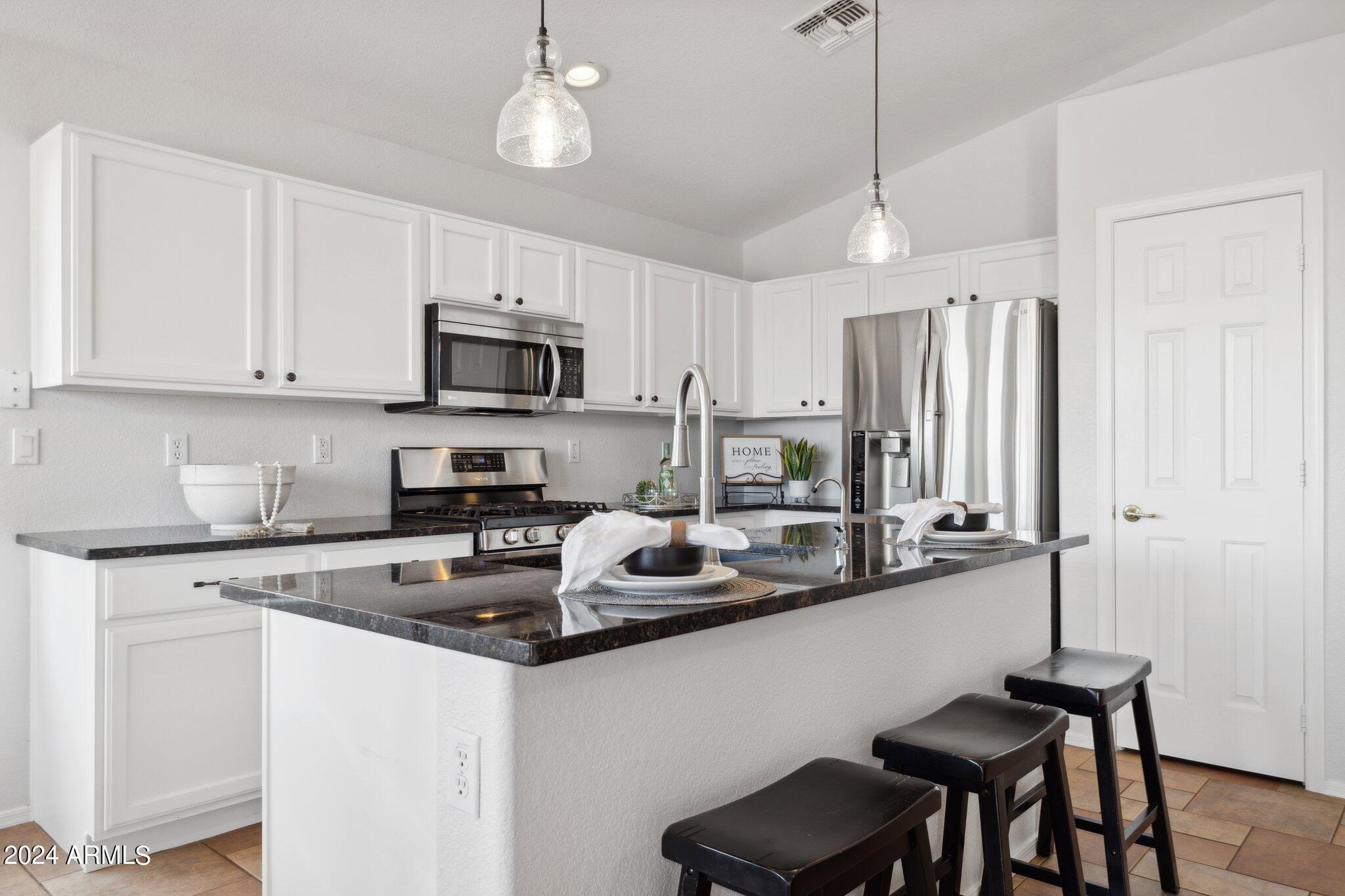 10109 E TRAILHEAD Court