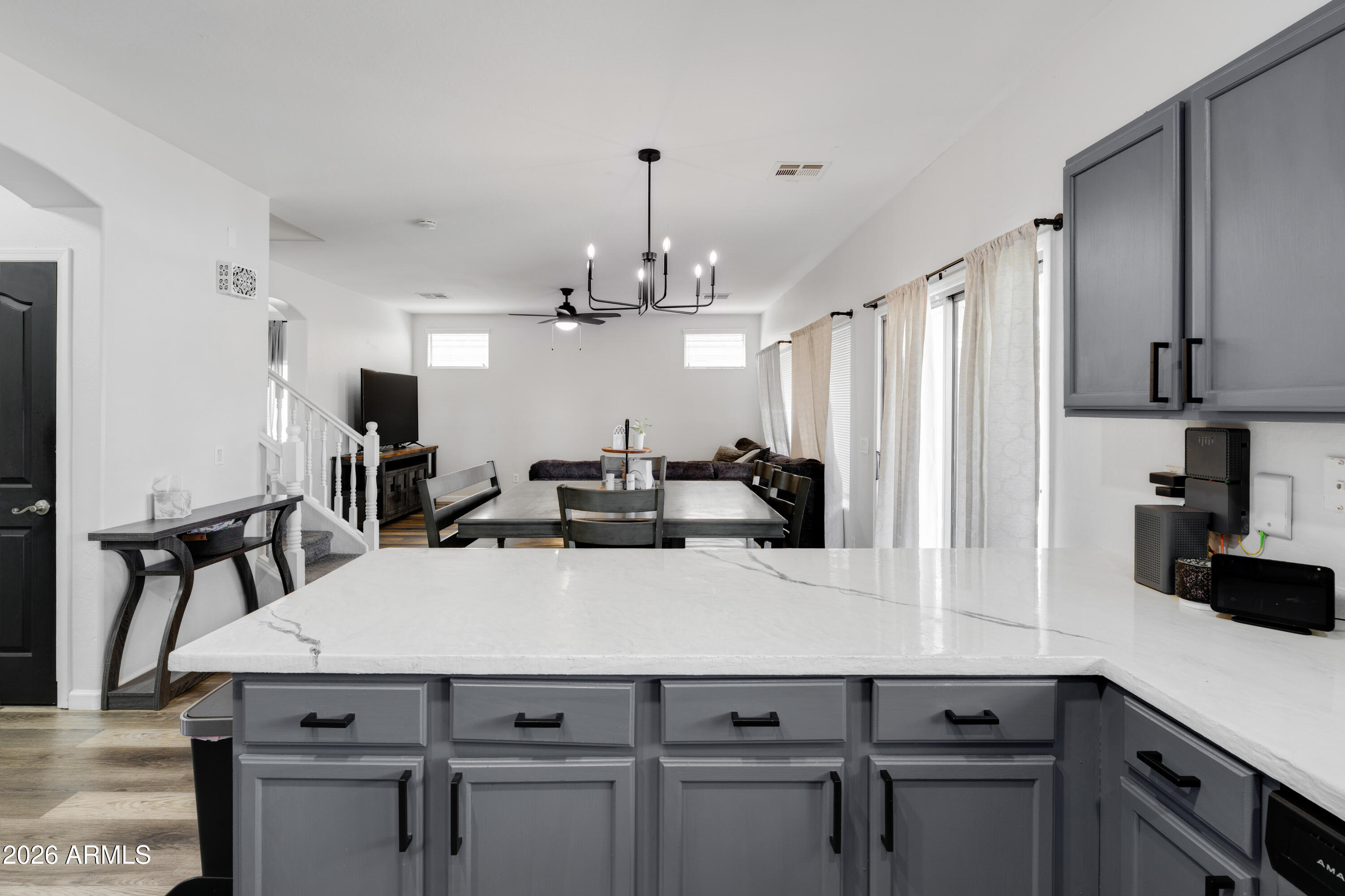 18206 W MISSION Lane