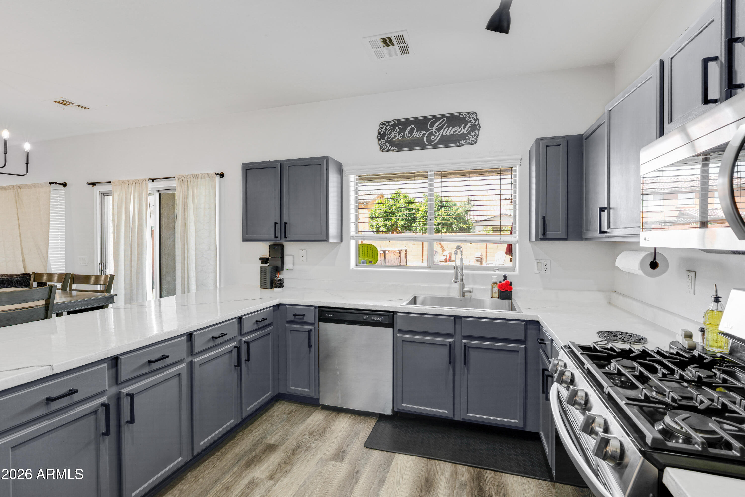 18206 W MISSION Lane