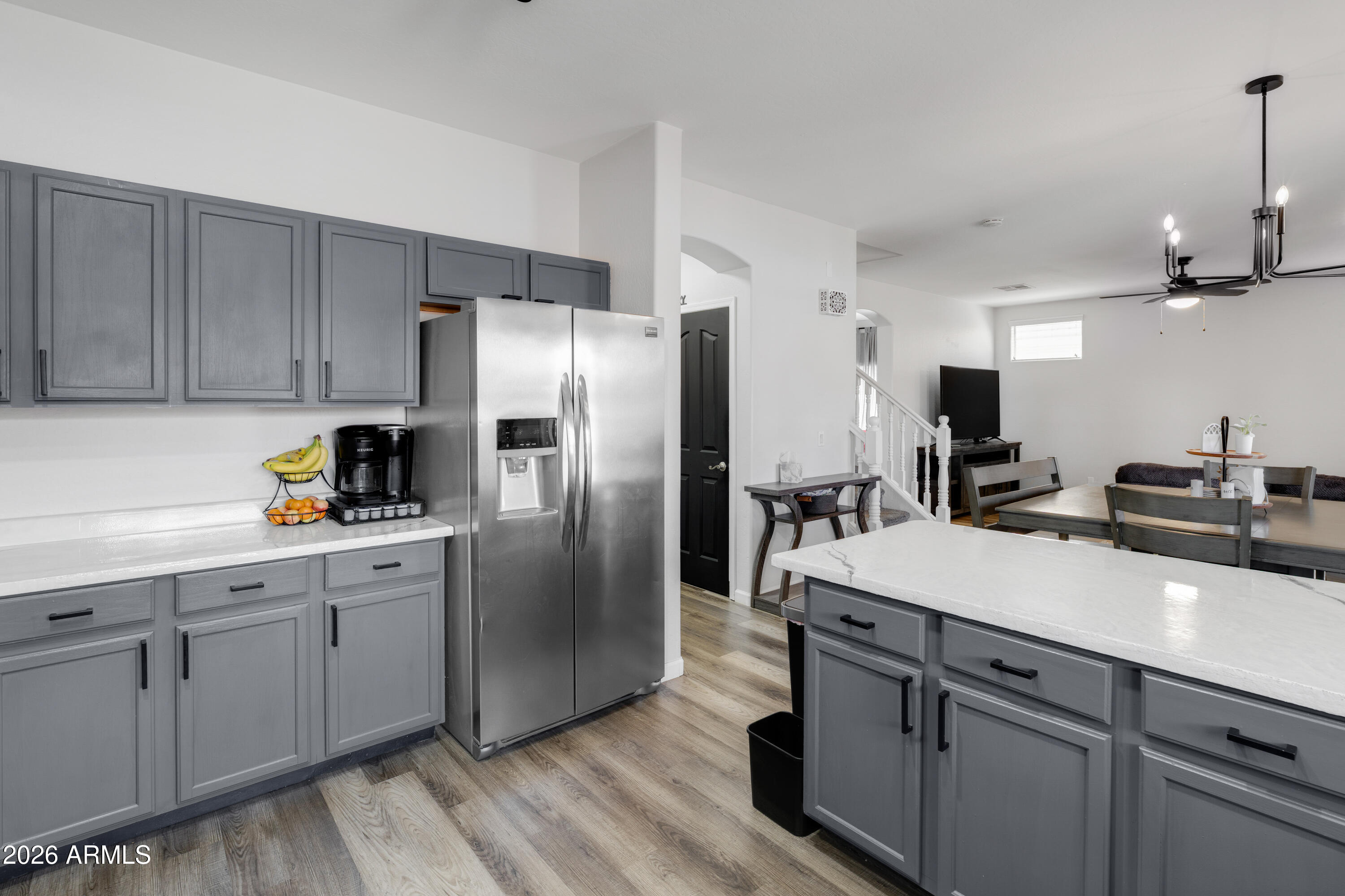 18206 W MISSION Lane