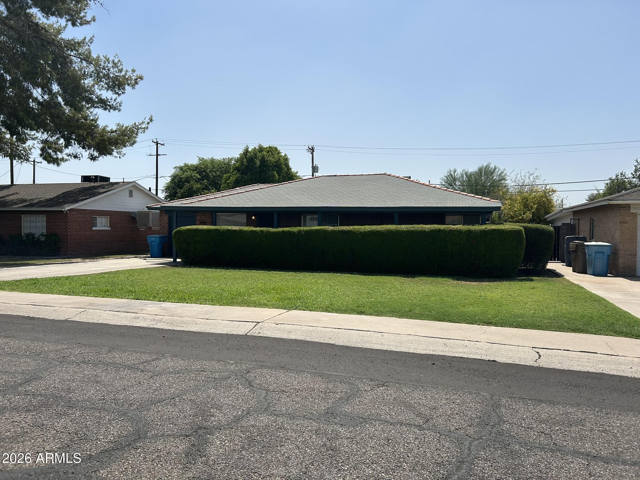 5544 N 10TH Avenue