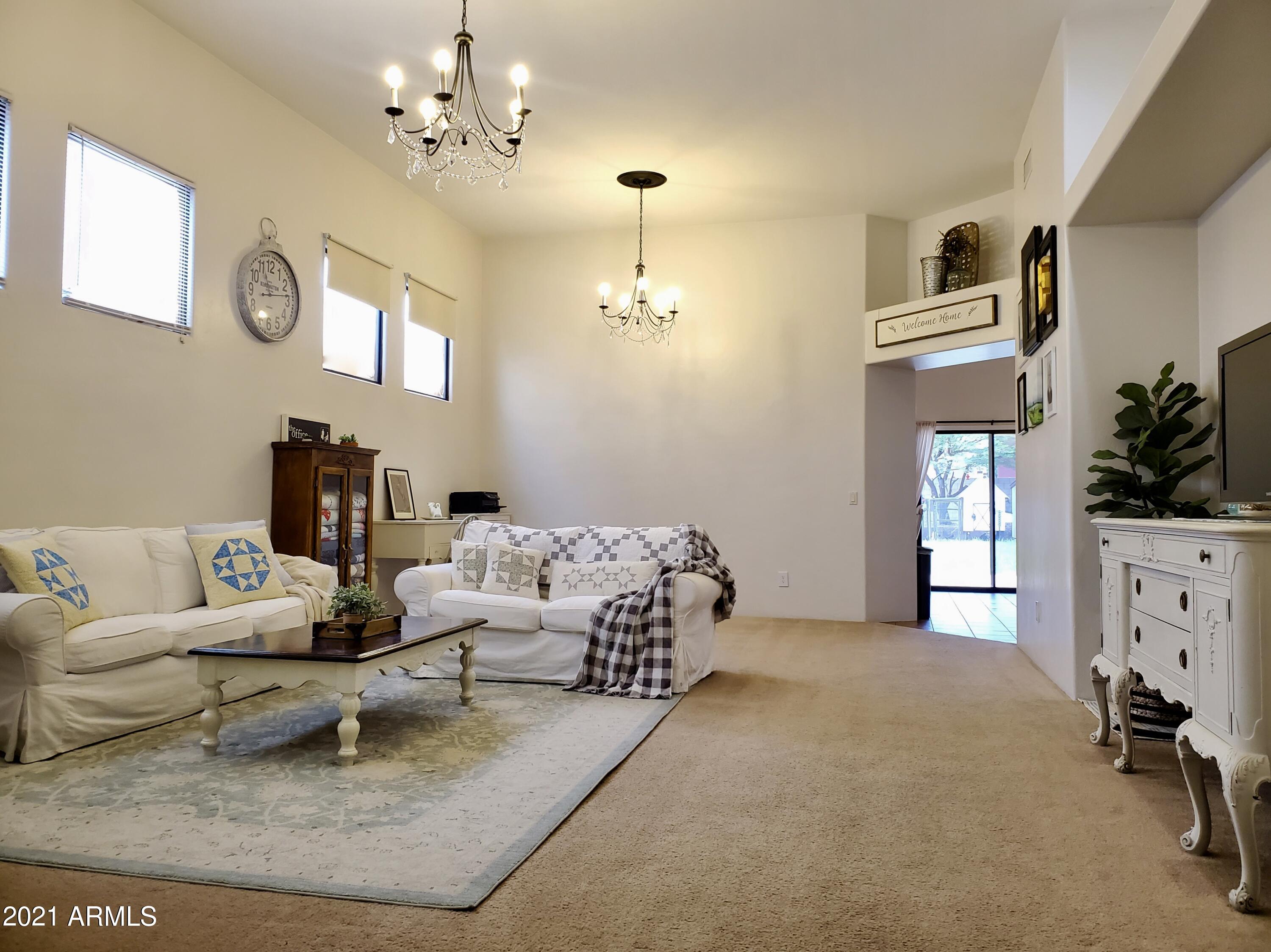 THE LEGENDS AT VALIENTE - Residential
