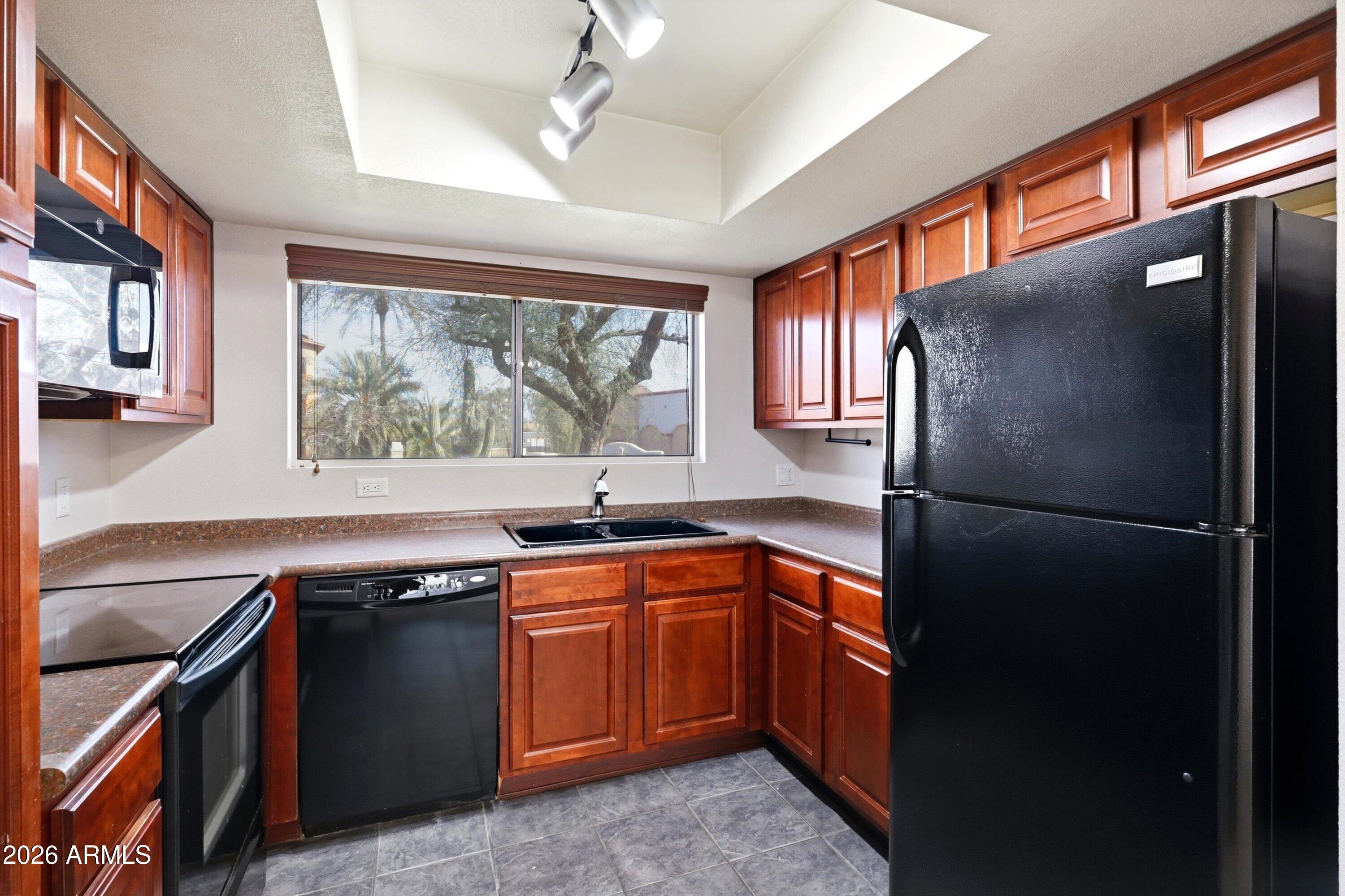 VERONA CONDOMINIUMS - Residential