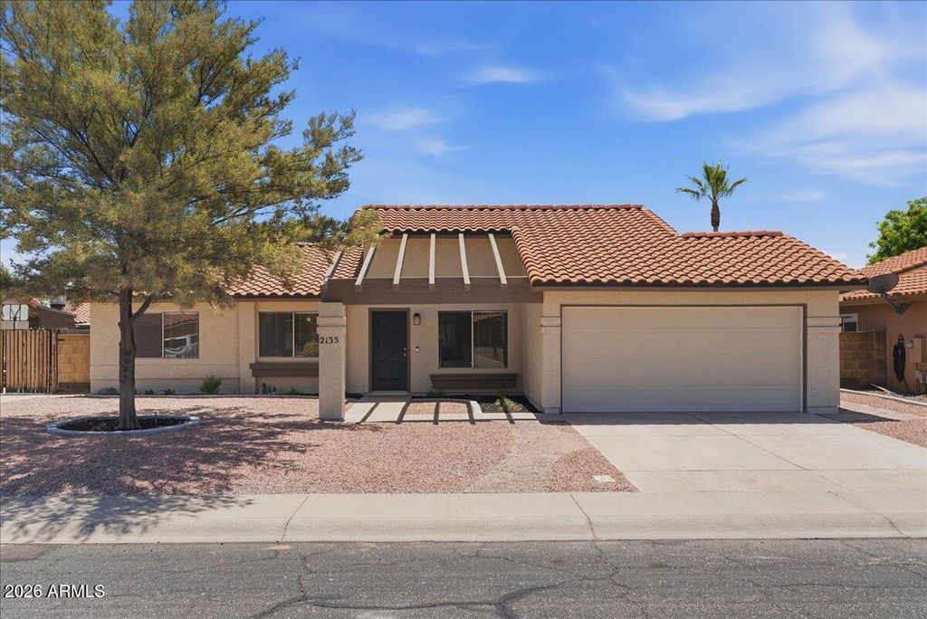 Photo of 2135 W Monroe Street, Chandler, AZ 85224 (MLS # 7025044)
