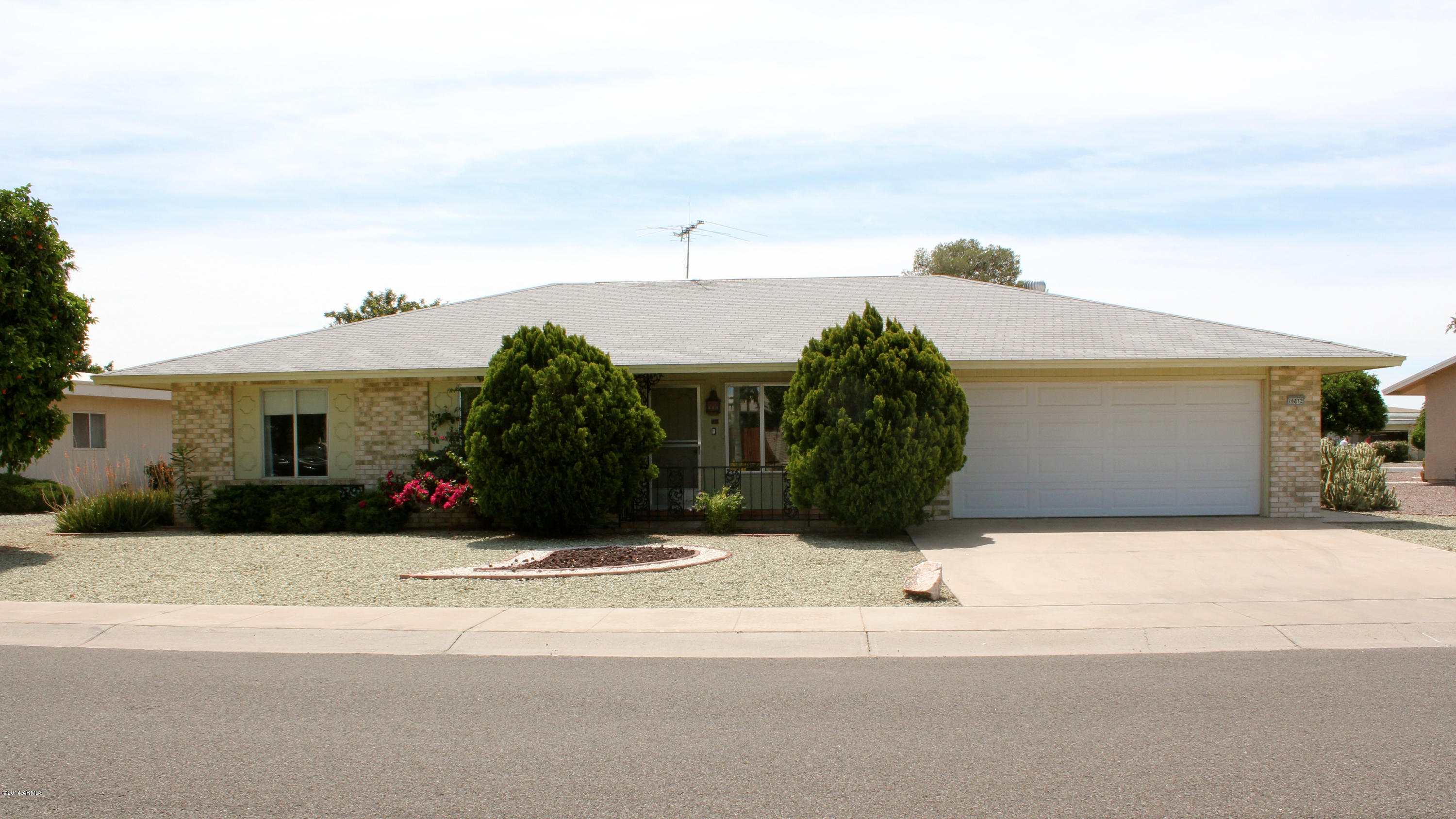 Photo 1 of 28 — 16872 N PINE VALLEY Drive, Sun City, AZ 85351