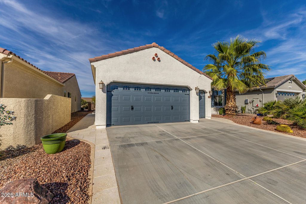 Photo of 4400 W Box Canyon Drive, Eloy, AZ 85131 (MLS # 6992235)