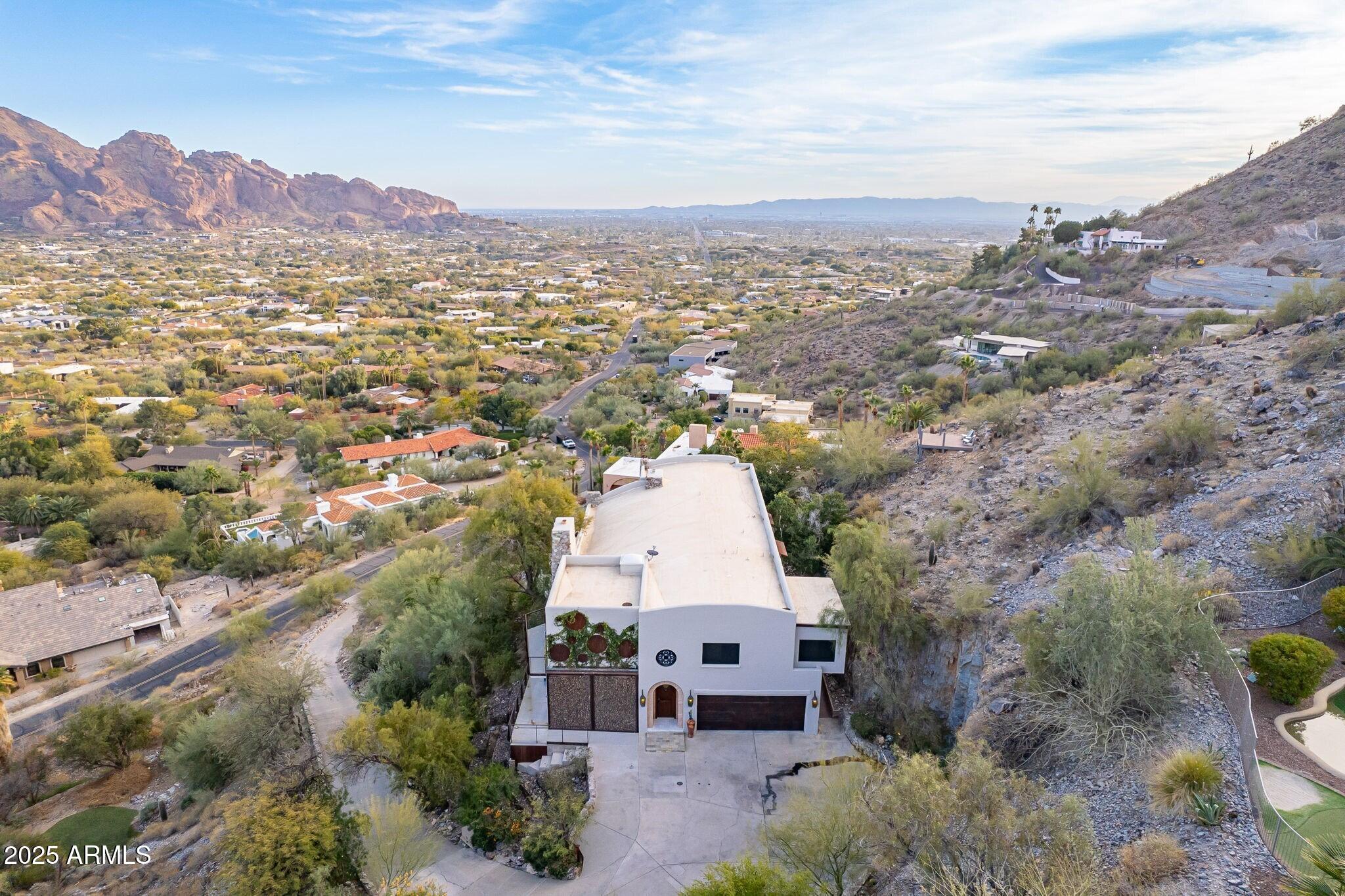 7044 N Hillside Drive