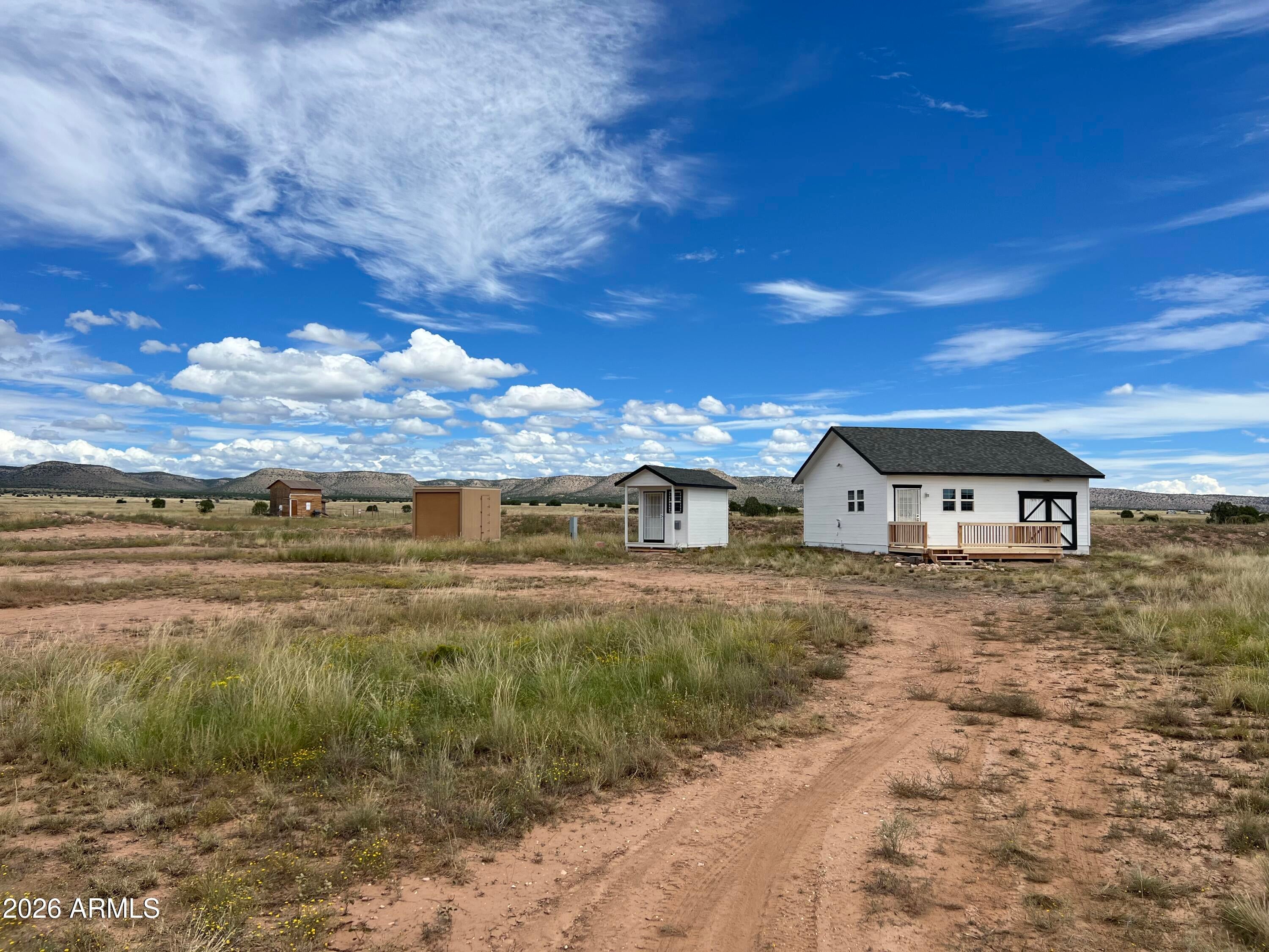3434 W MALAPAI Road