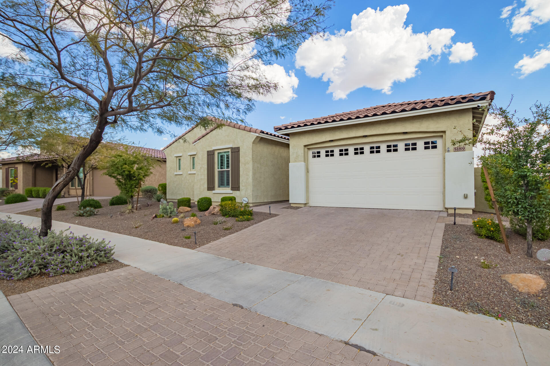 5189 N 206TH Drive