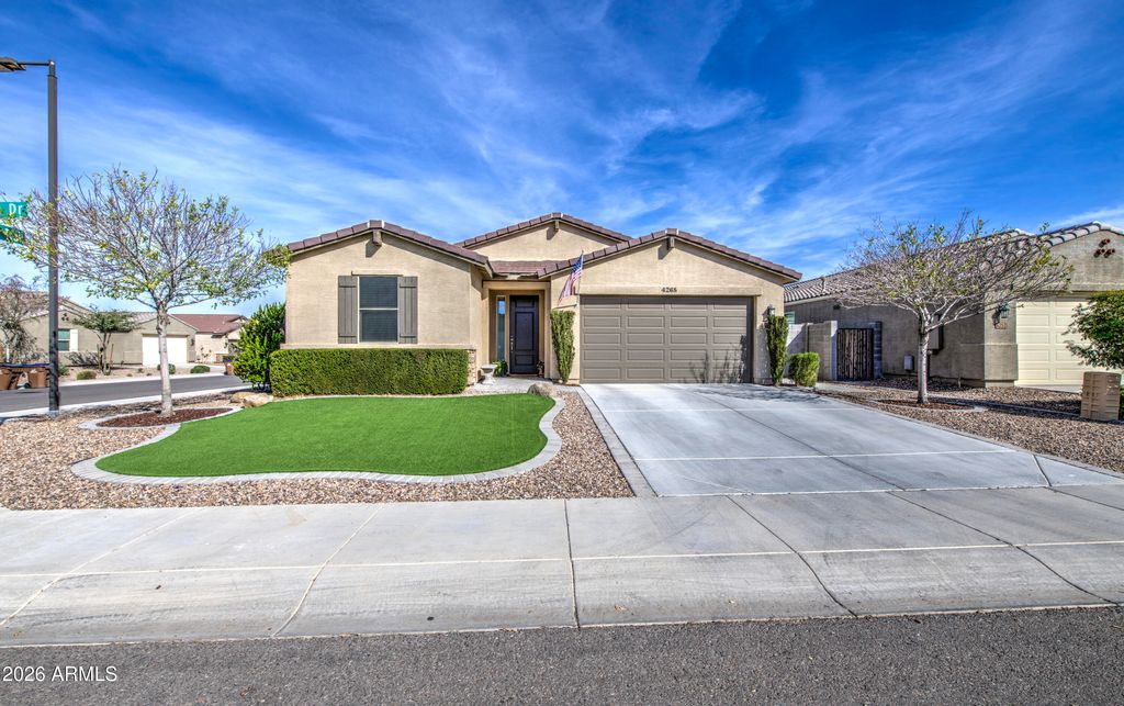 Photo of 4268 W Dayflower Drive, San Tan Valley, AZ 85144 (MLS # 6989507)