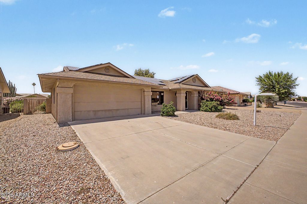 Photo of 18006 N 136th Drive, Sun City West, AZ 85375 (MLS # 7028988)