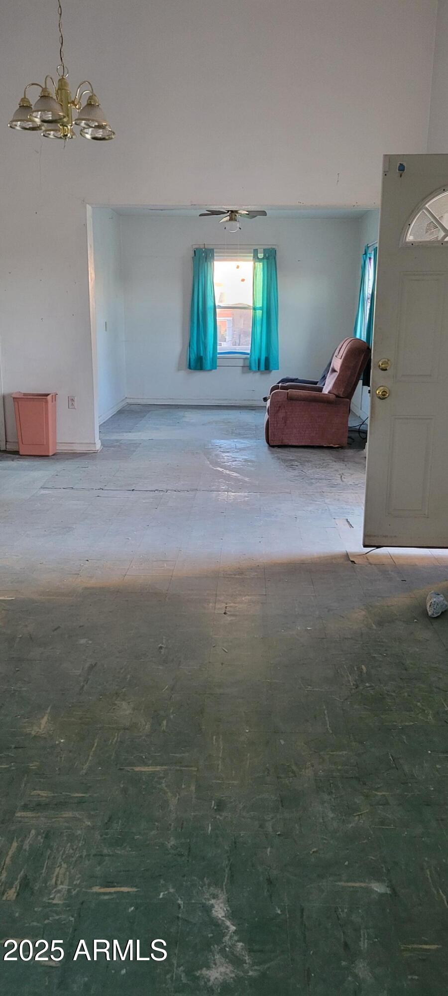 250 W TERRACE Drive