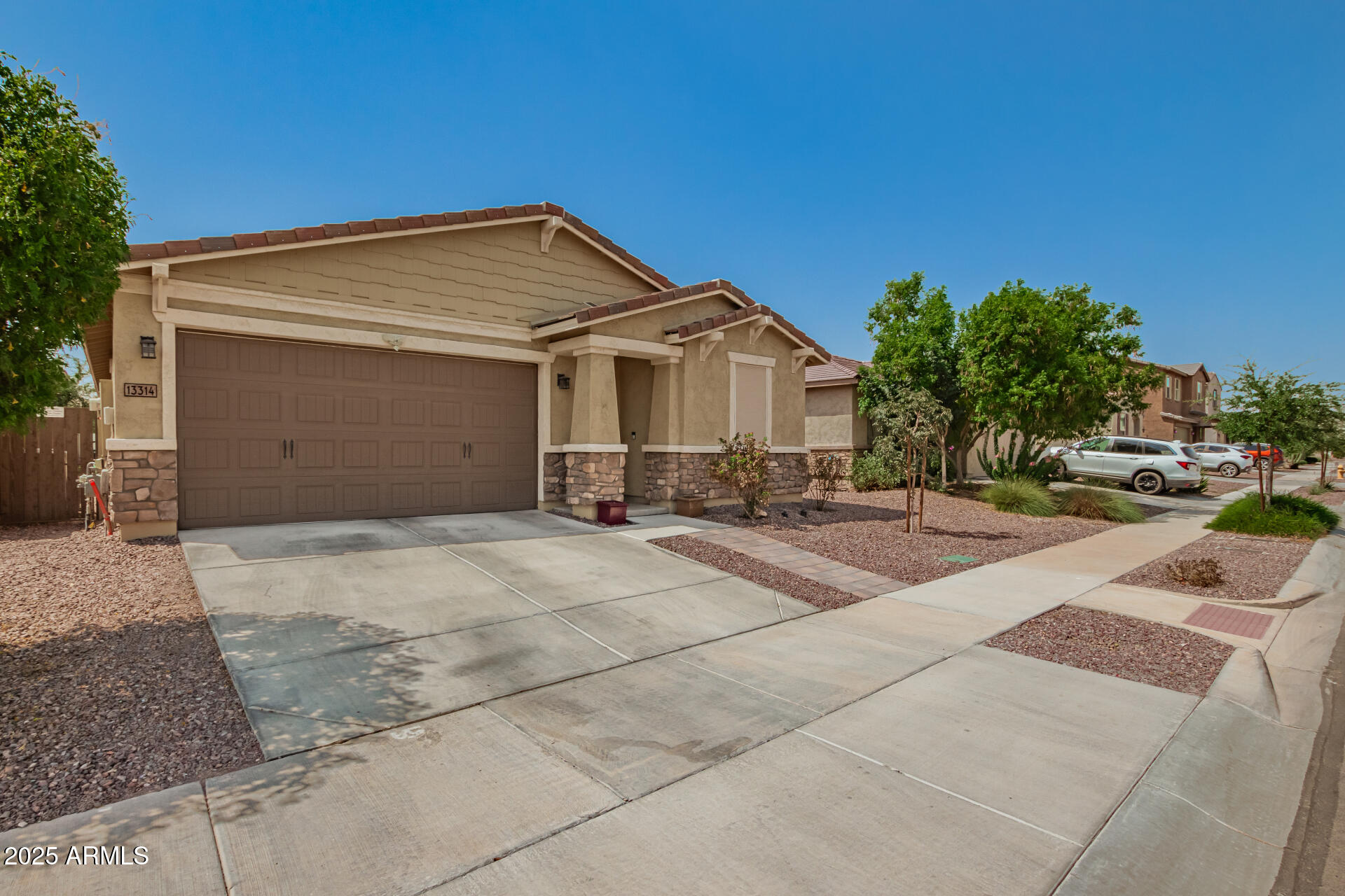 13314 N 141st Lane