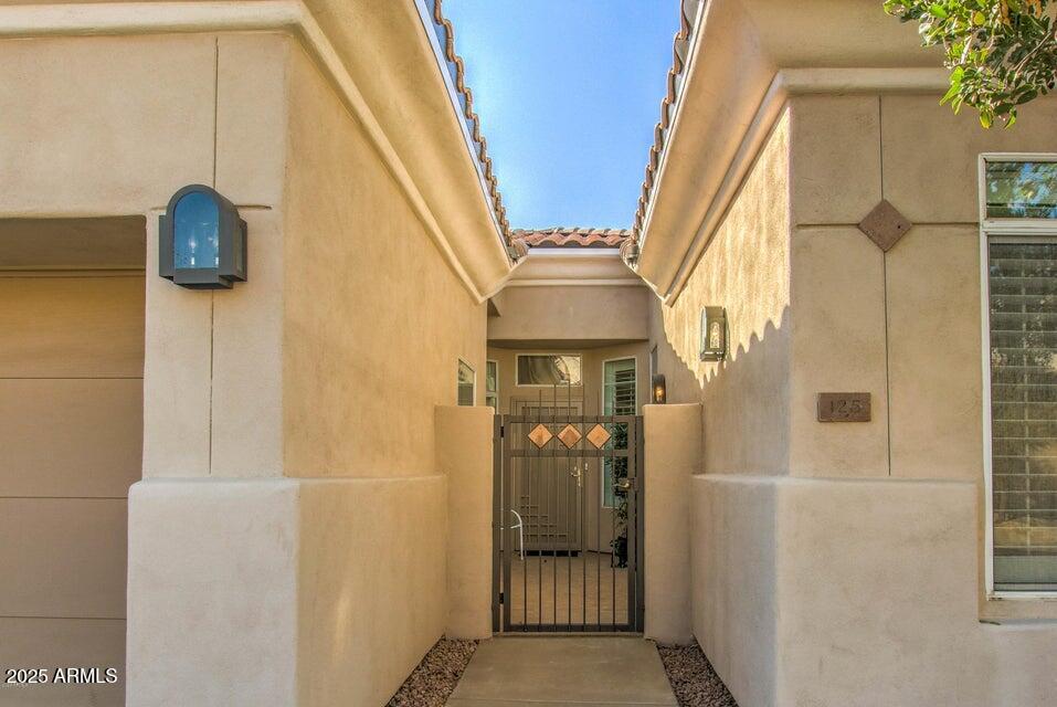 1747 E Northern Avenue 125