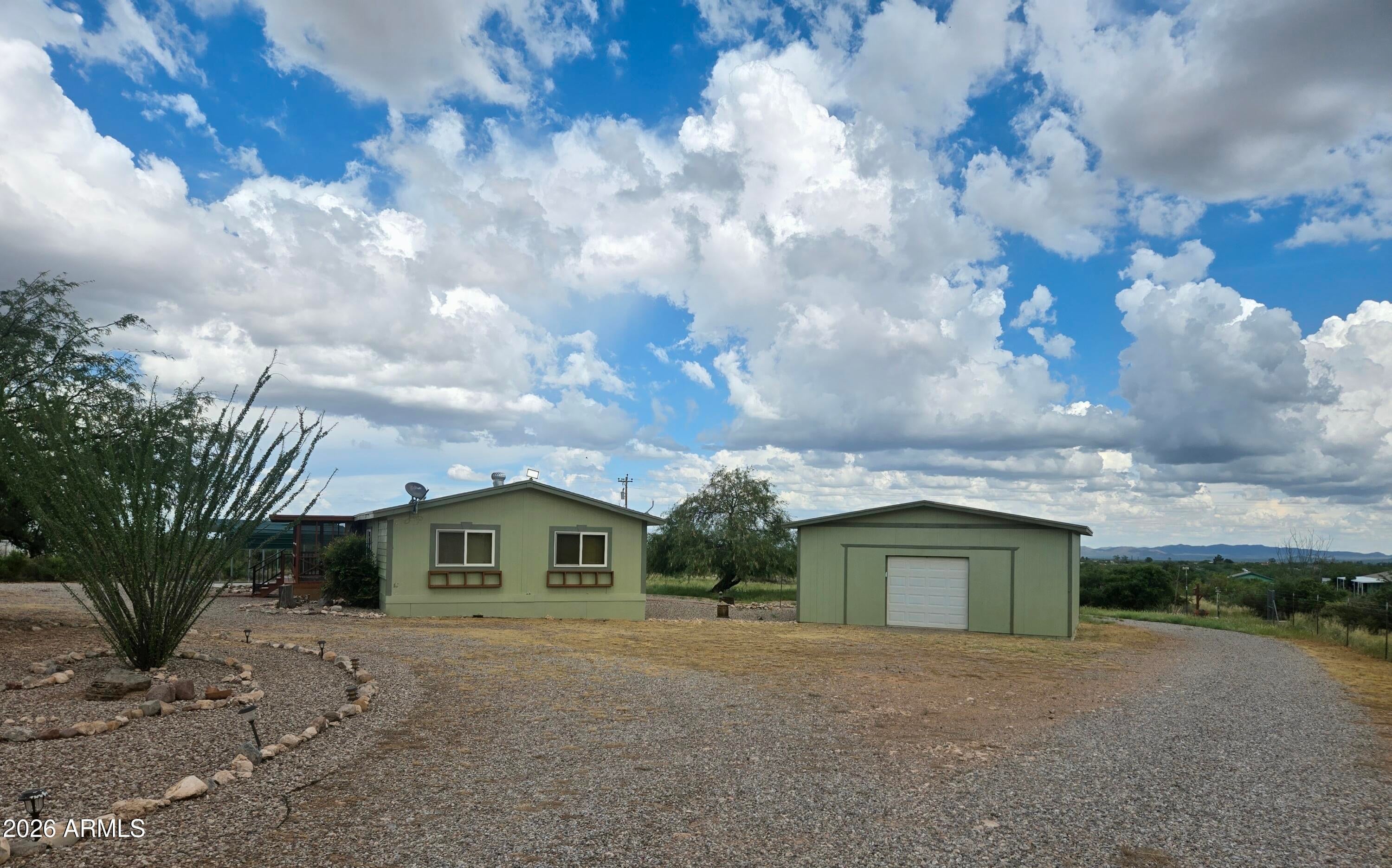 2346 N Mustang Heights Road