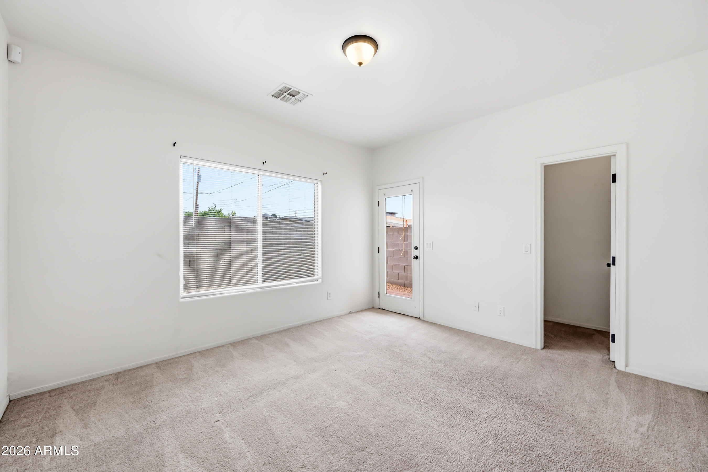 8917 N 4th Street Apt B