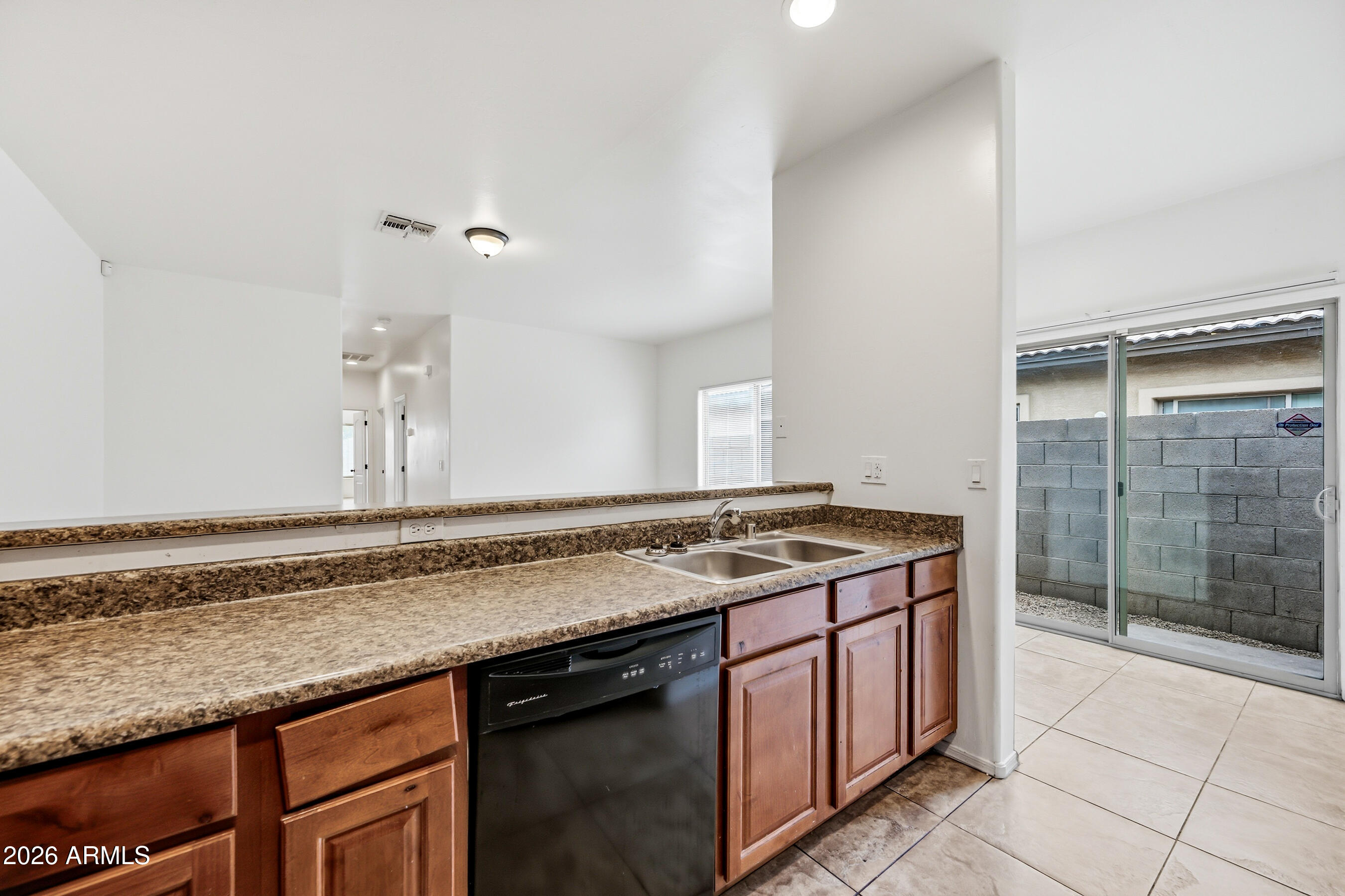 8917 N 4th Street Apt B