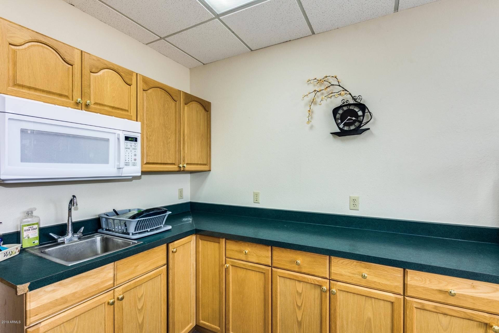 VIRGINIA CIRCLE - Commercial Sale