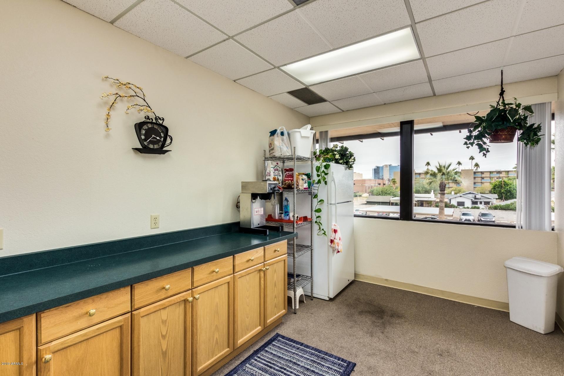 VIRGINIA CIRCLE - Commercial Sale