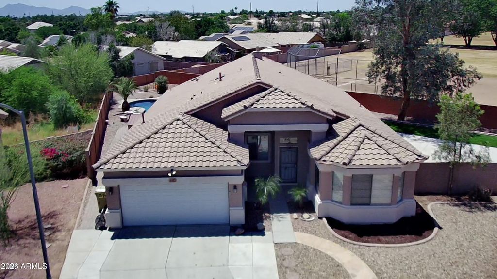 Photo of 6302 N 69th Drive, Glendale, AZ 85303 (MLS # 7027027)