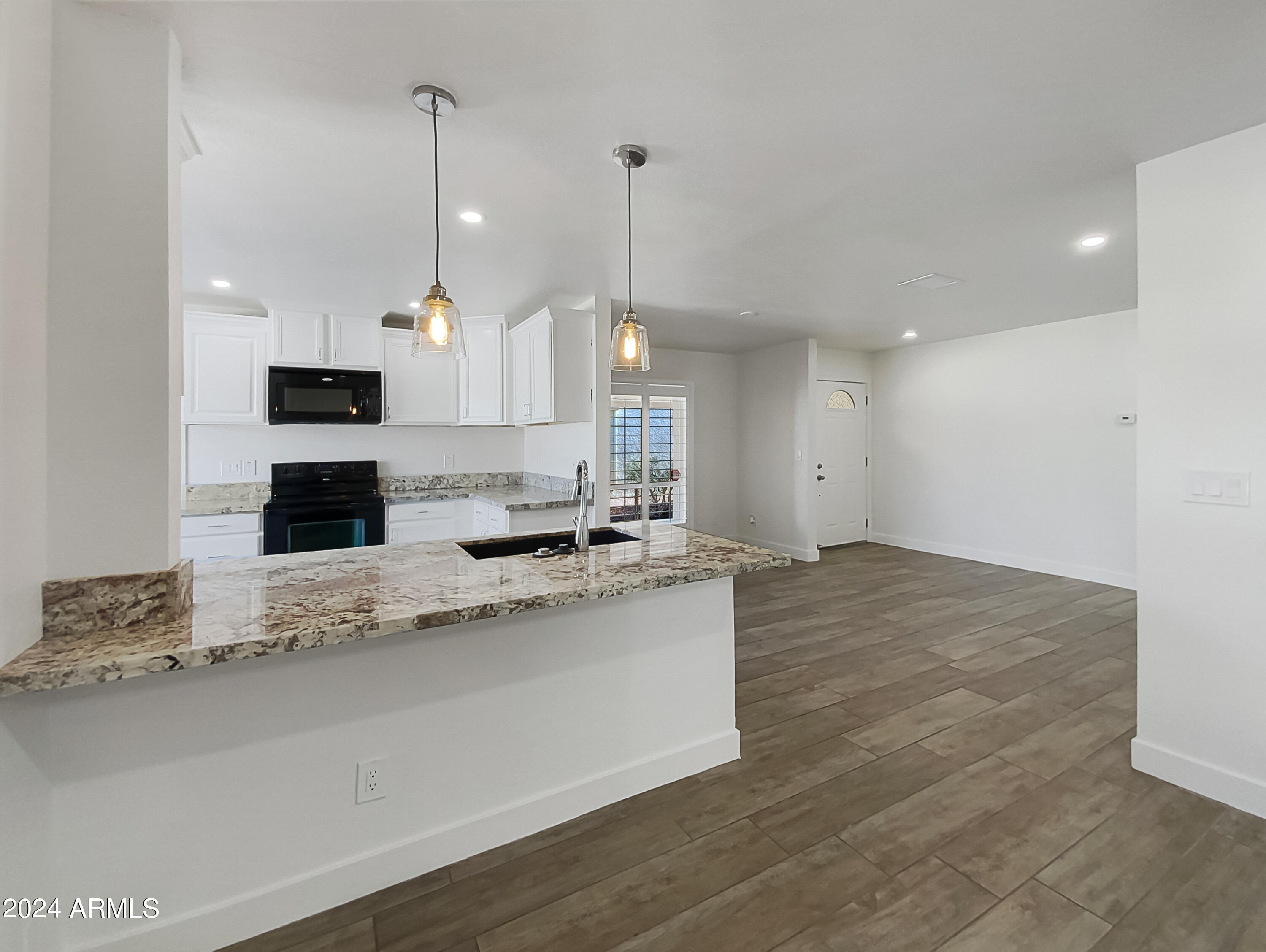 2711 N OLYMPIC Circle