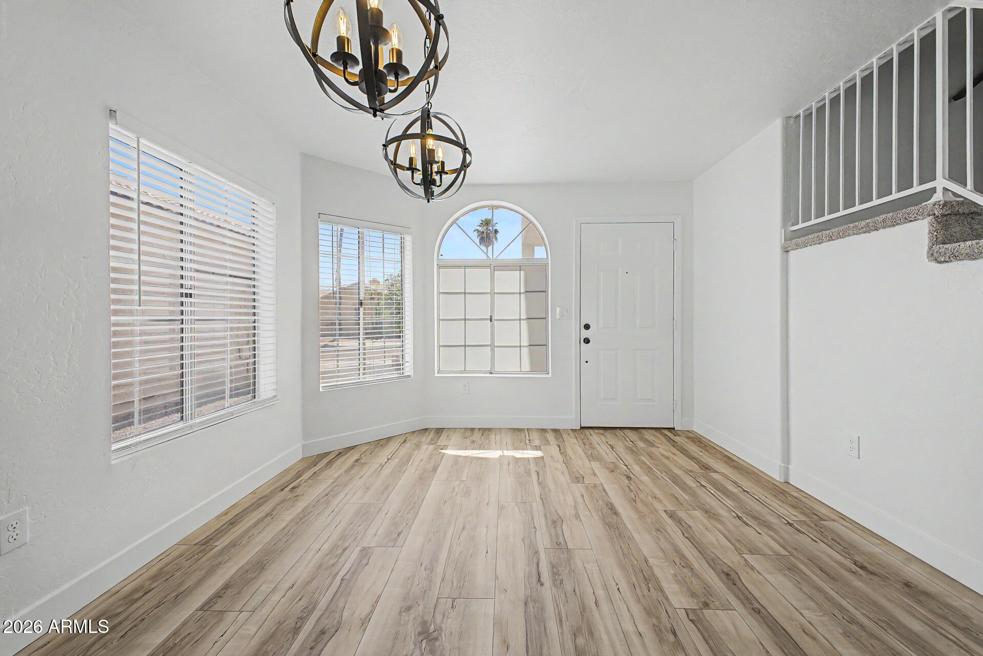 1450 W FOLLEY Street