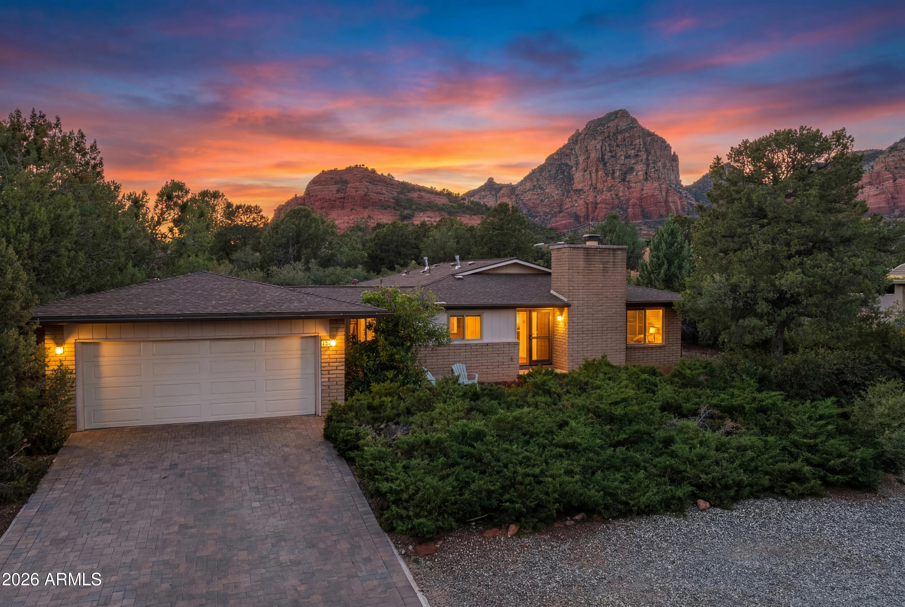 400 Flaming Arrow Way