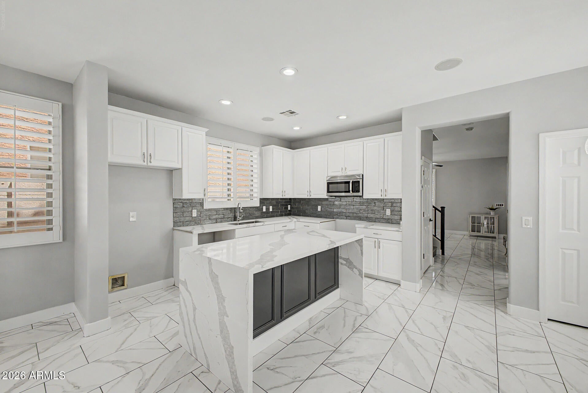 9392 W PAYSON Road