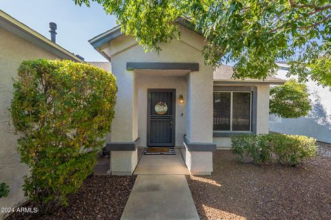 Single Family Residence in Glendale AZ 3706 CAT BALUE Drive.jpg