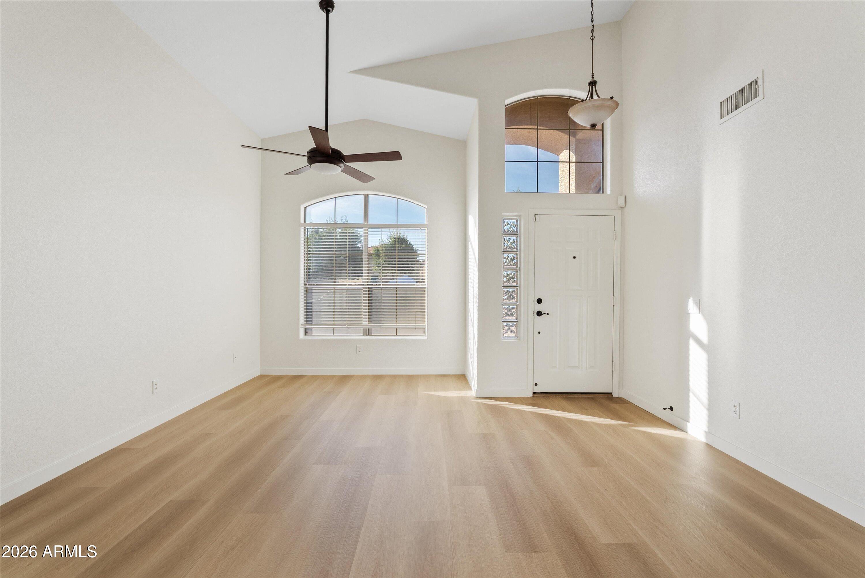 1760 E LOS ALAMOS Street