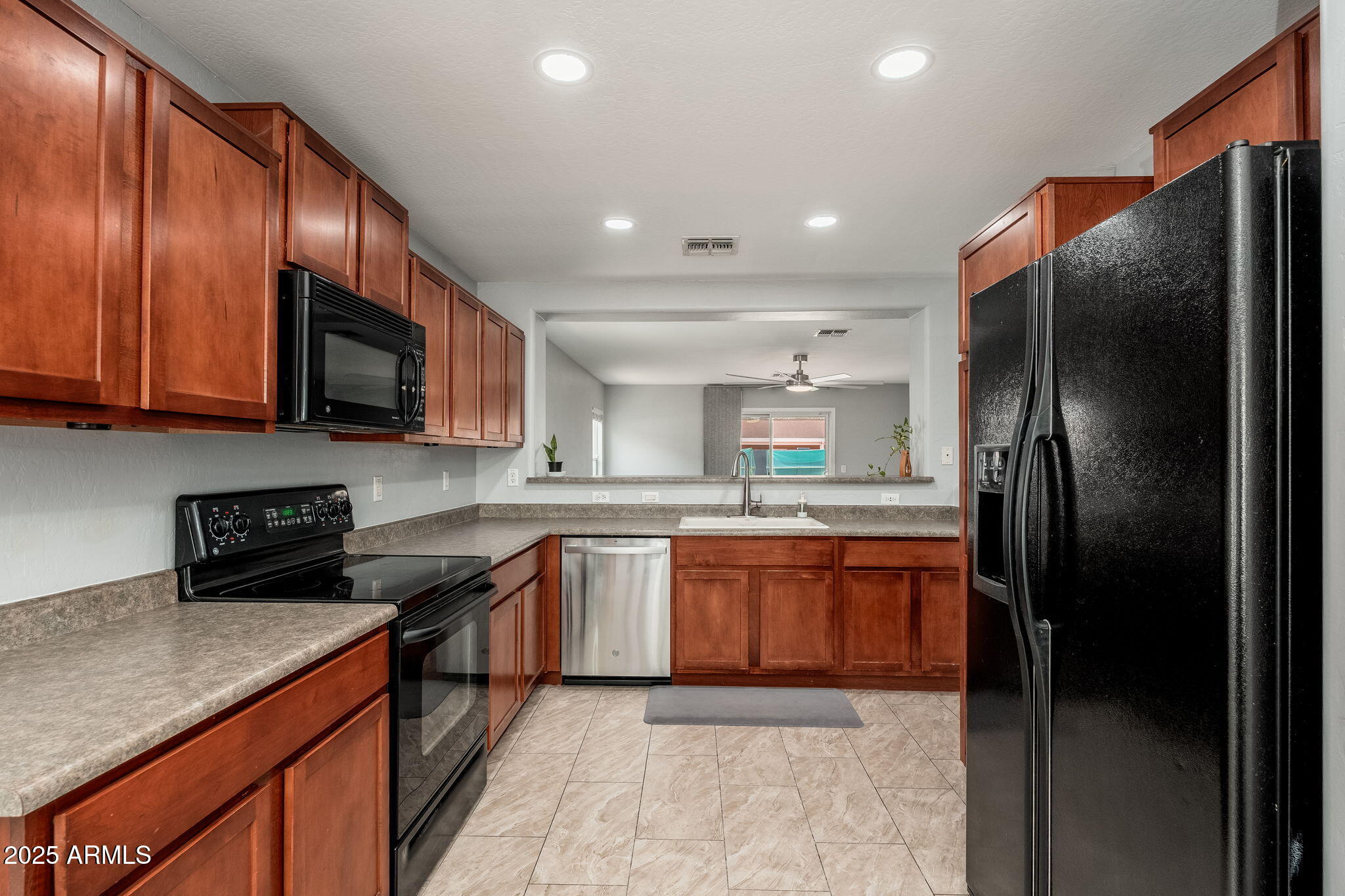 4029 E SUPERIOR Road