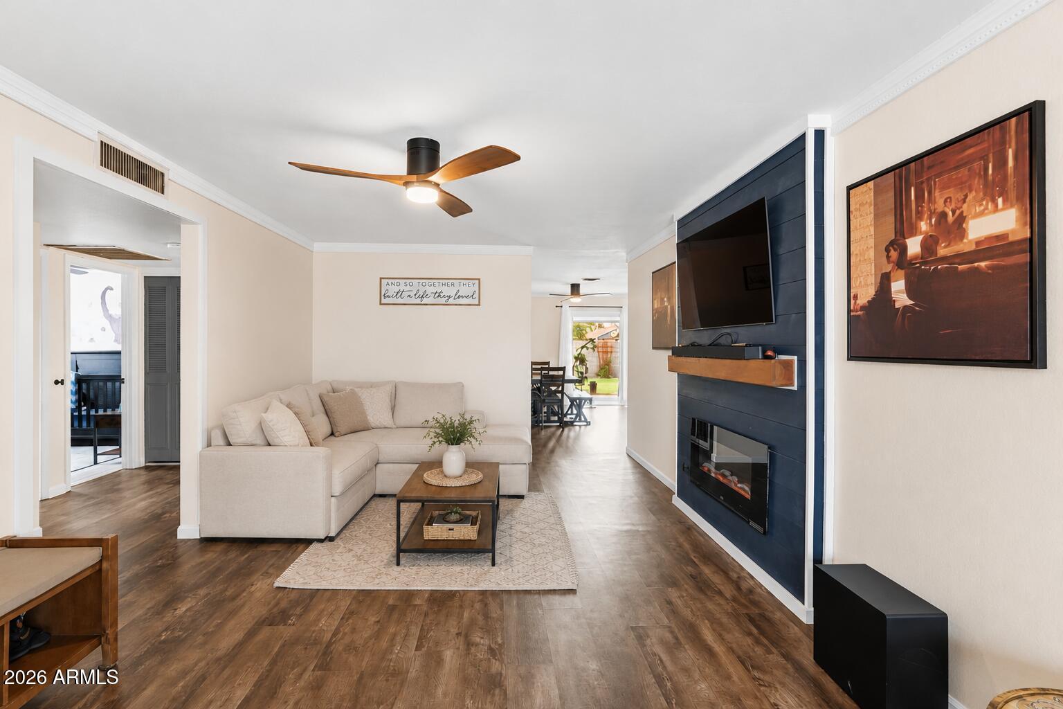 1608 W ALAMO Drive