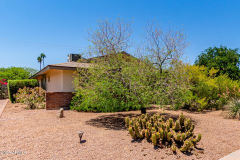 2716 S TERRACE Road Tempe AZ 85282
