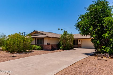 2716 S TERRACE Road Tempe AZ 85282