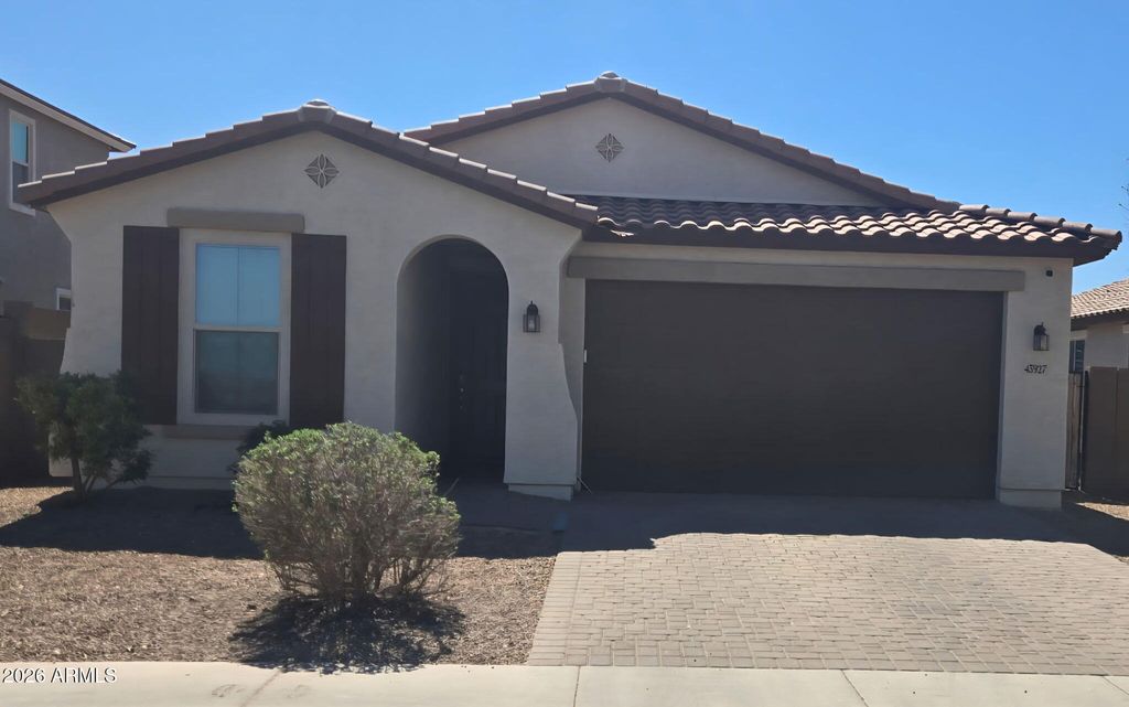 Photo of 43927 W Palo Olmo Road, Maricopa, AZ 85138 (MLS # 6998292)