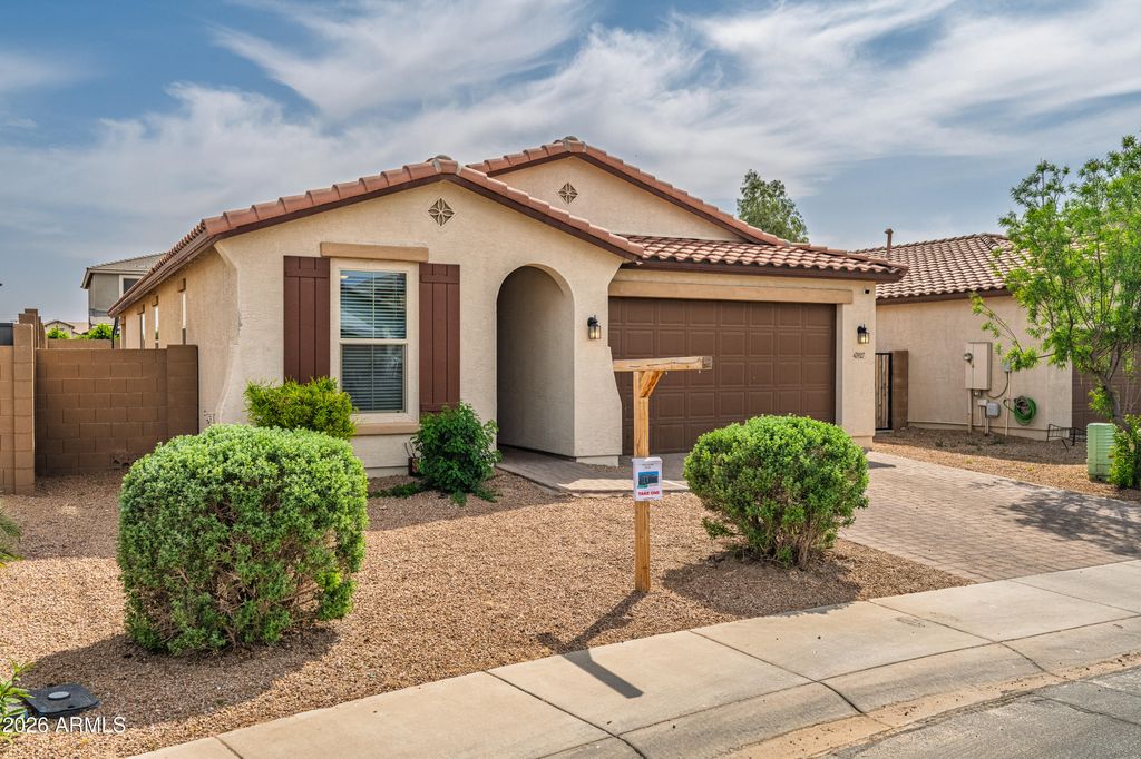Photo of 43927 W Palo Olmo Road, Maricopa, AZ 85138 (MLS # 6998292)