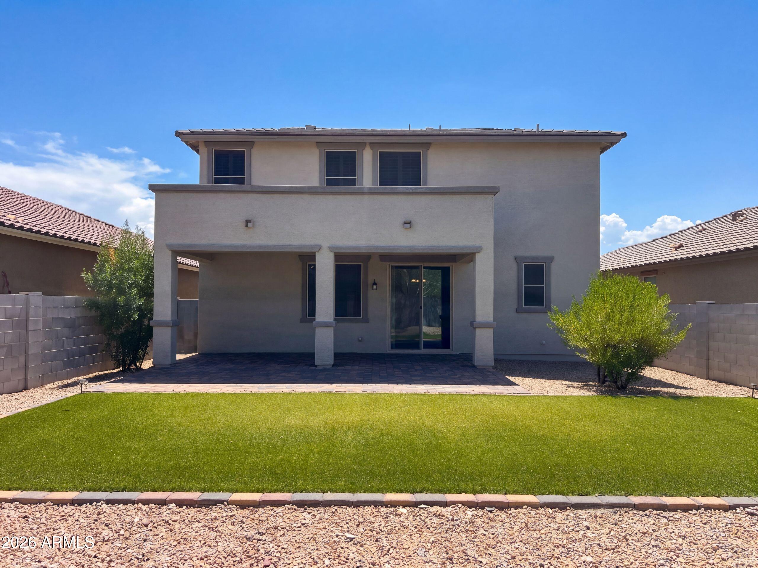 11422 W FOXFIRE Drive
