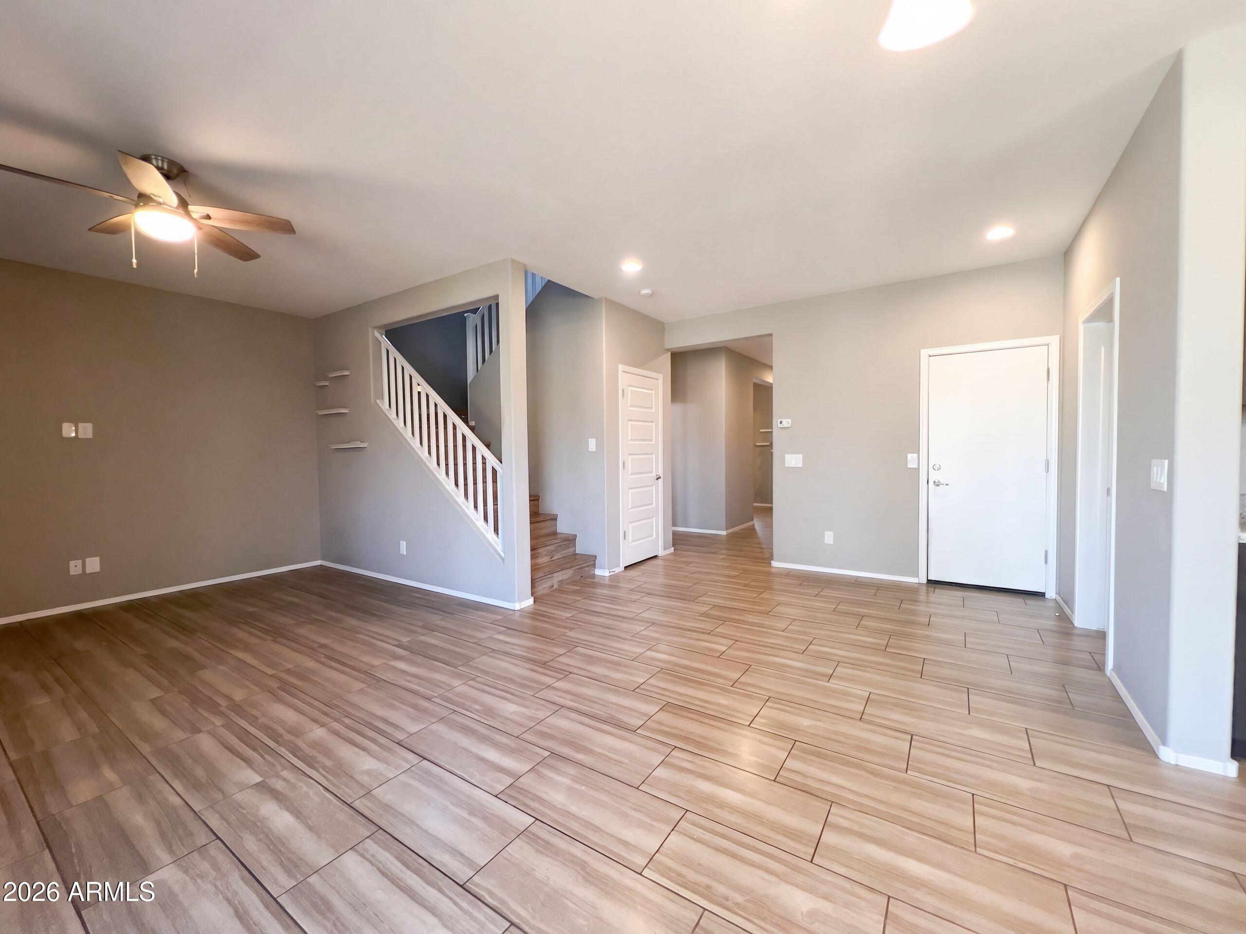 11422 W FOXFIRE Drive