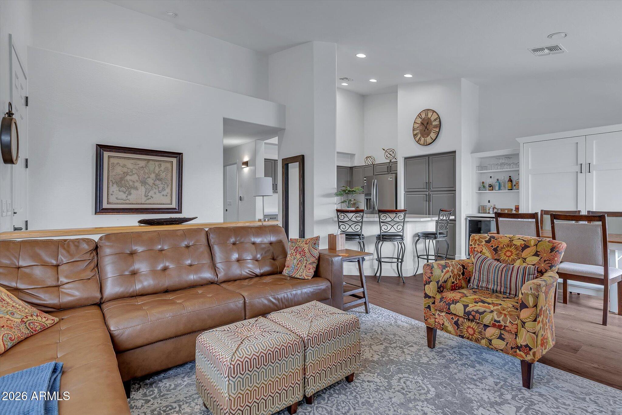 1024 E FRYE Road 1005