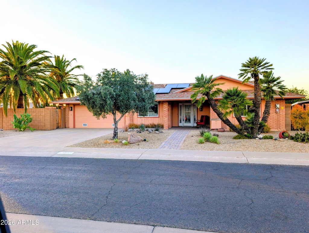 Photo of 11052 W Meade Drive, Sun City, AZ 85351 (MLS # 6953687)