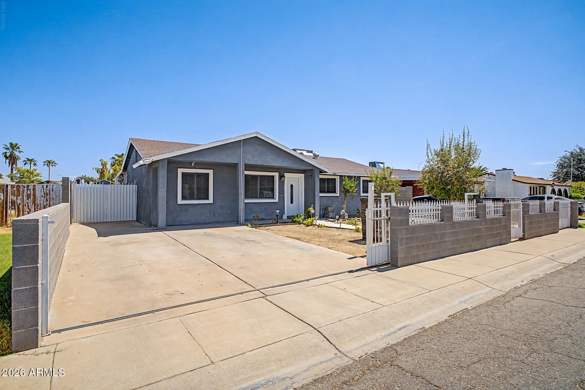 2621 N 50TH Lane