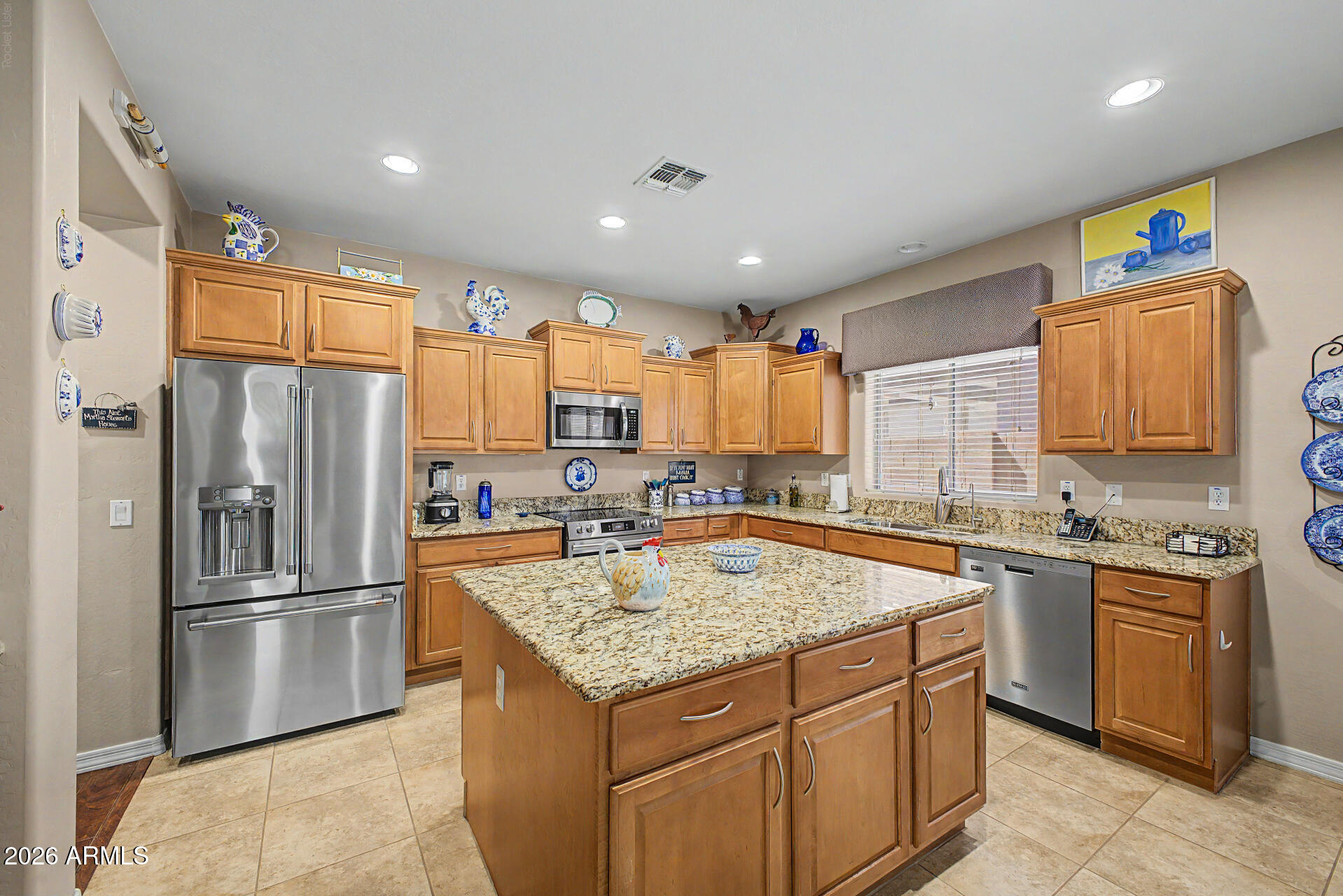 2631 N PRESIDENTIAL Drive