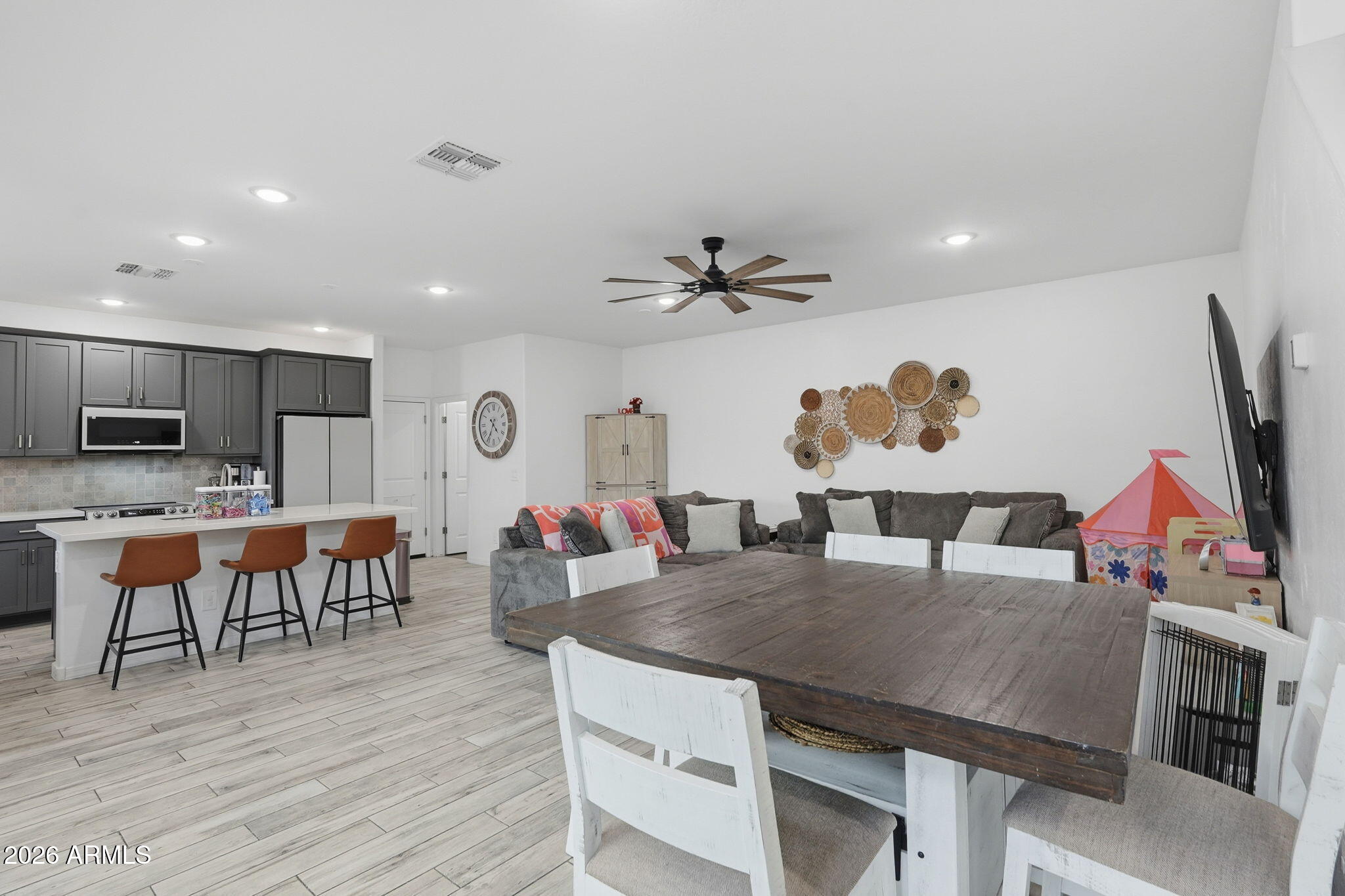 15109 W HADLEY Street