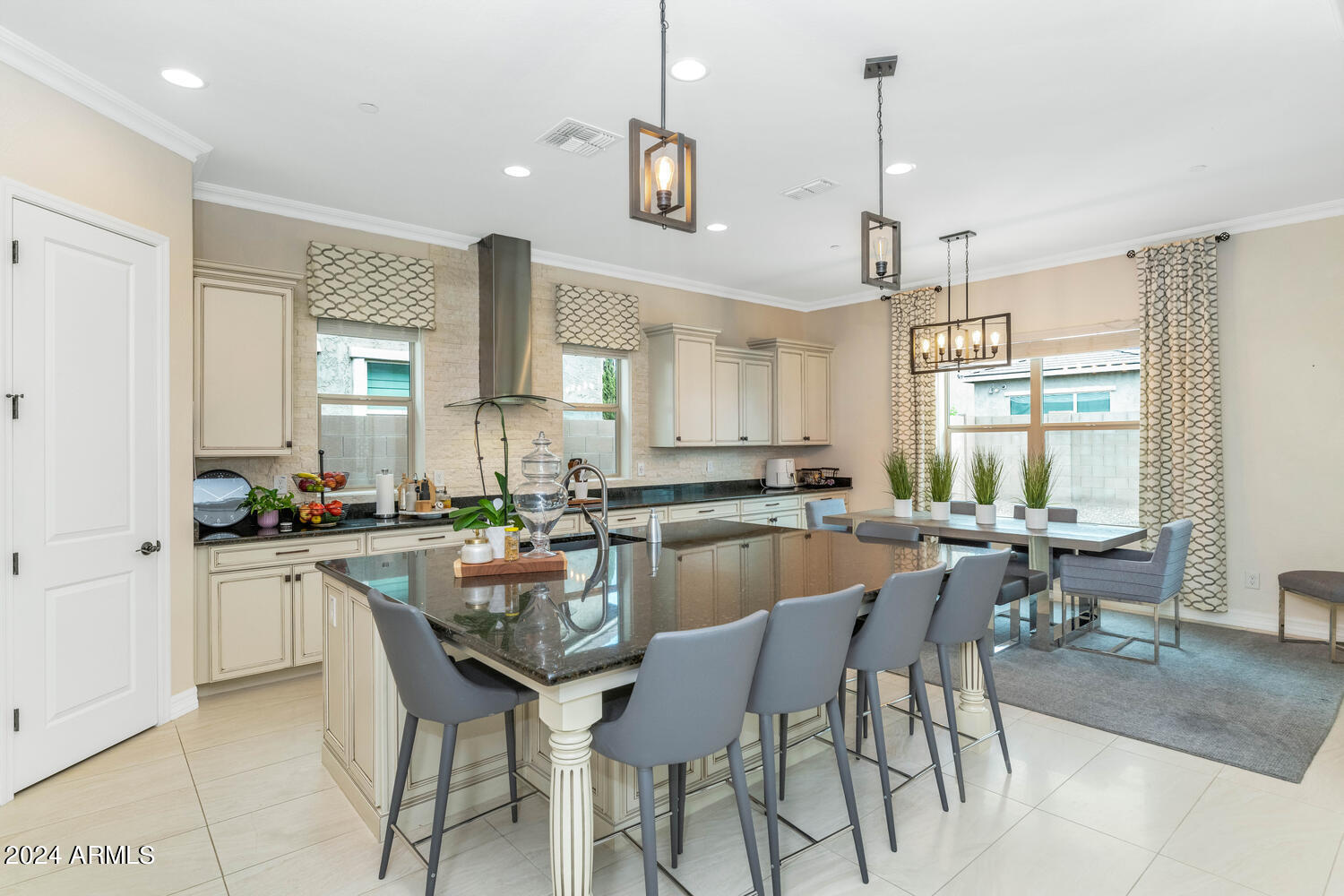 10148 W AVENIDA DEL REY --