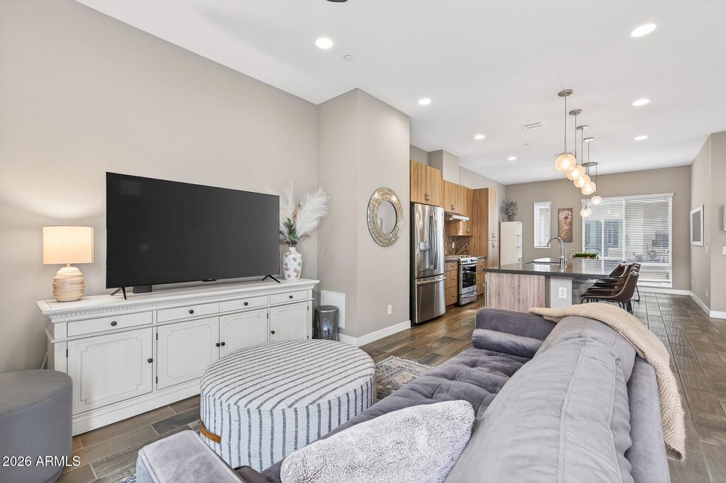 Photo of 1717 E Morten Avenue #38, Phoenix, AZ 85020 (MLS # 6973640)