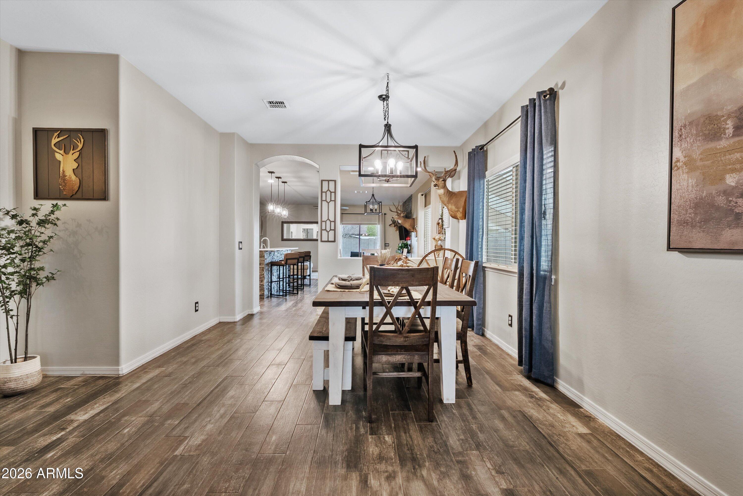 Properties 3 538 W GUM TREE AVE --