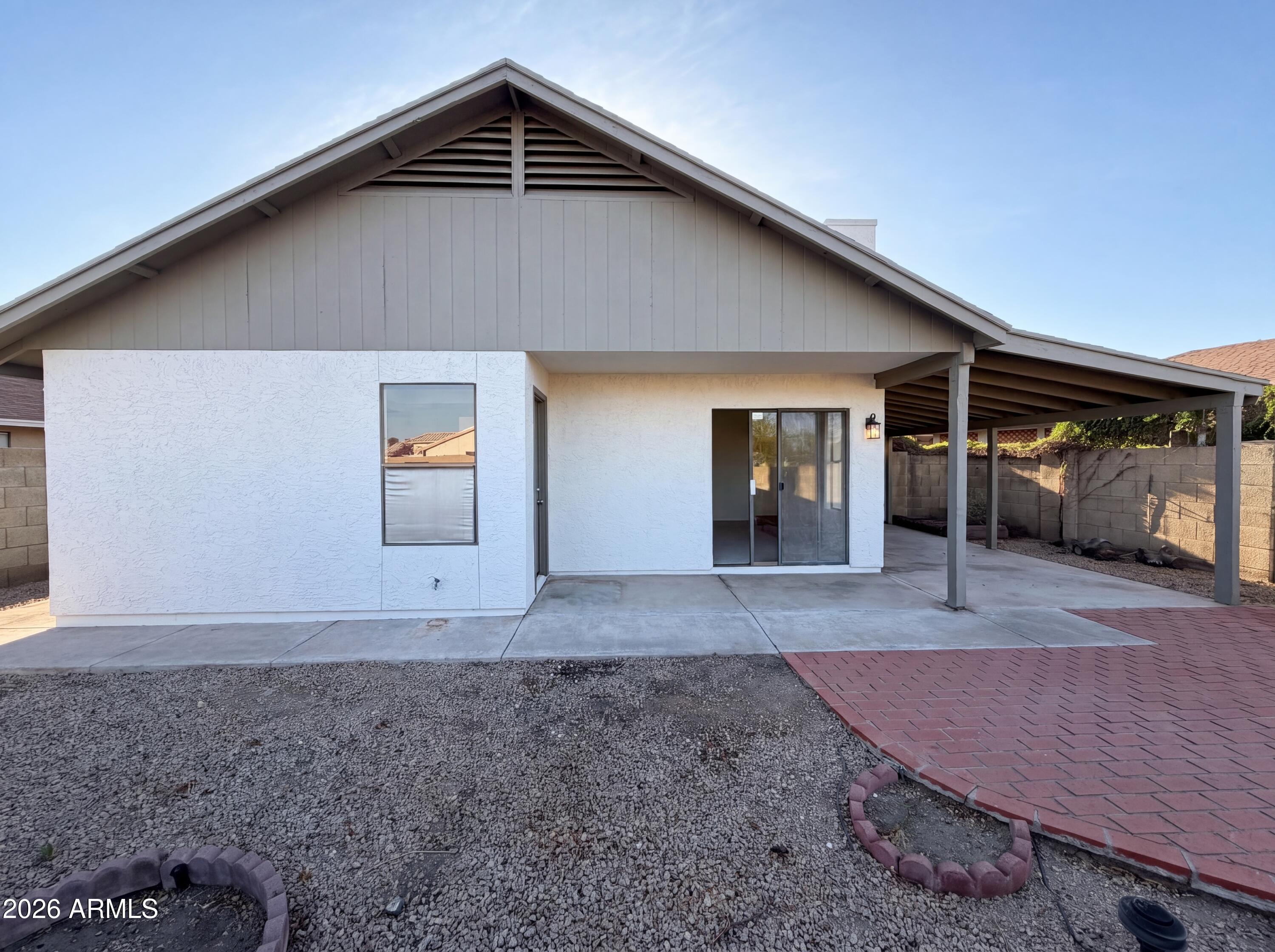 11820 N 66TH Drive