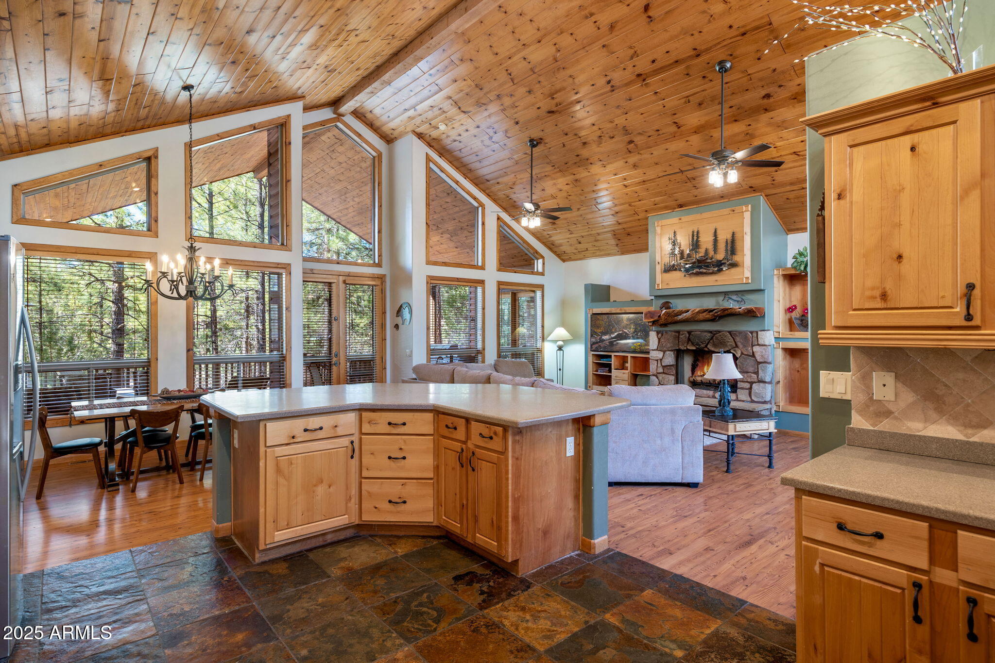3871 W SUGAR PINE Way