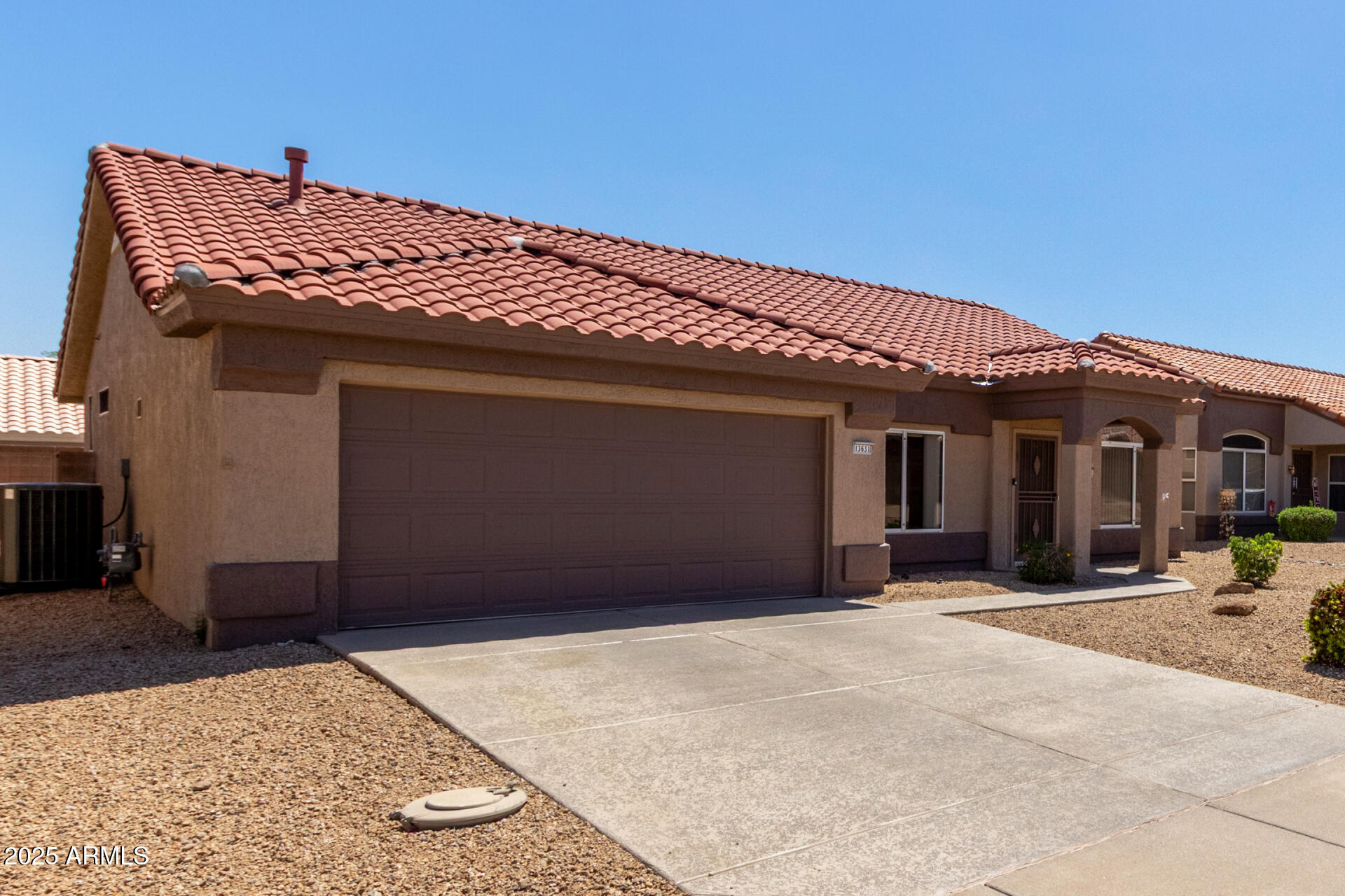 13631 W WHITE ROCK Drive